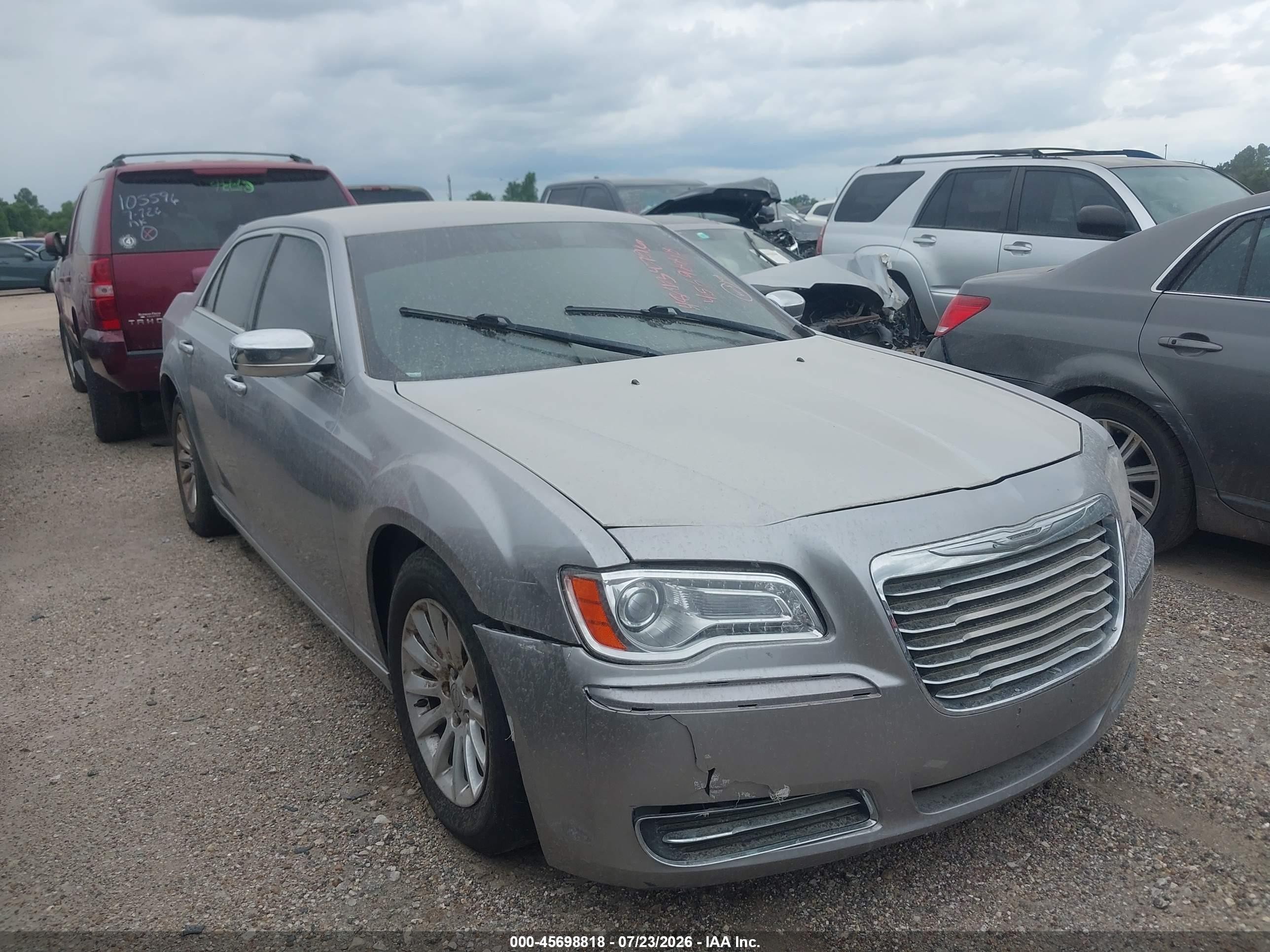 2013 Chrysler 300 Motown Silver vin: 2C3CCAAGXDH626361