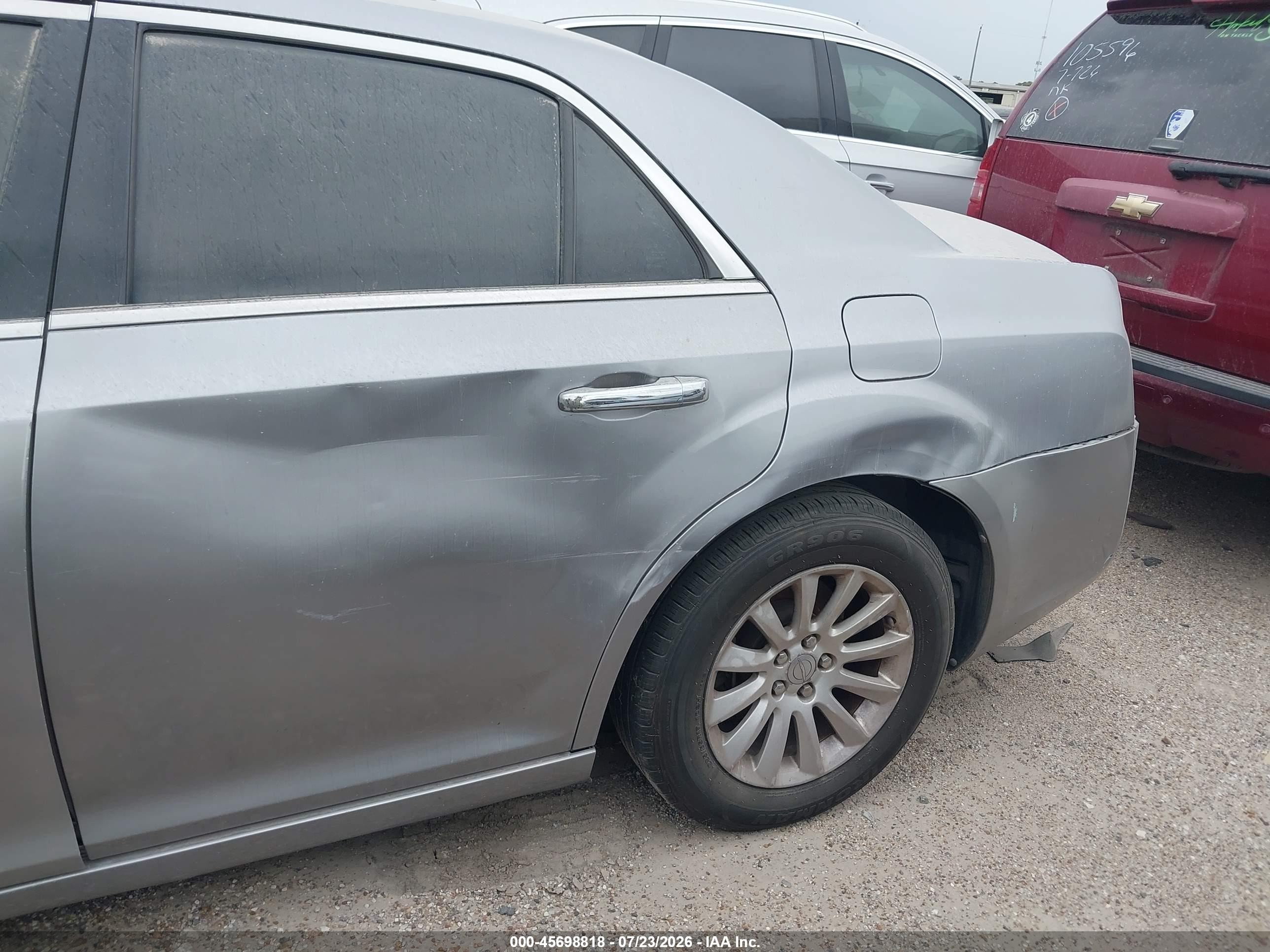 2013 Chrysler 300 Motown Silver vin: 2C3CCAAGXDH626361