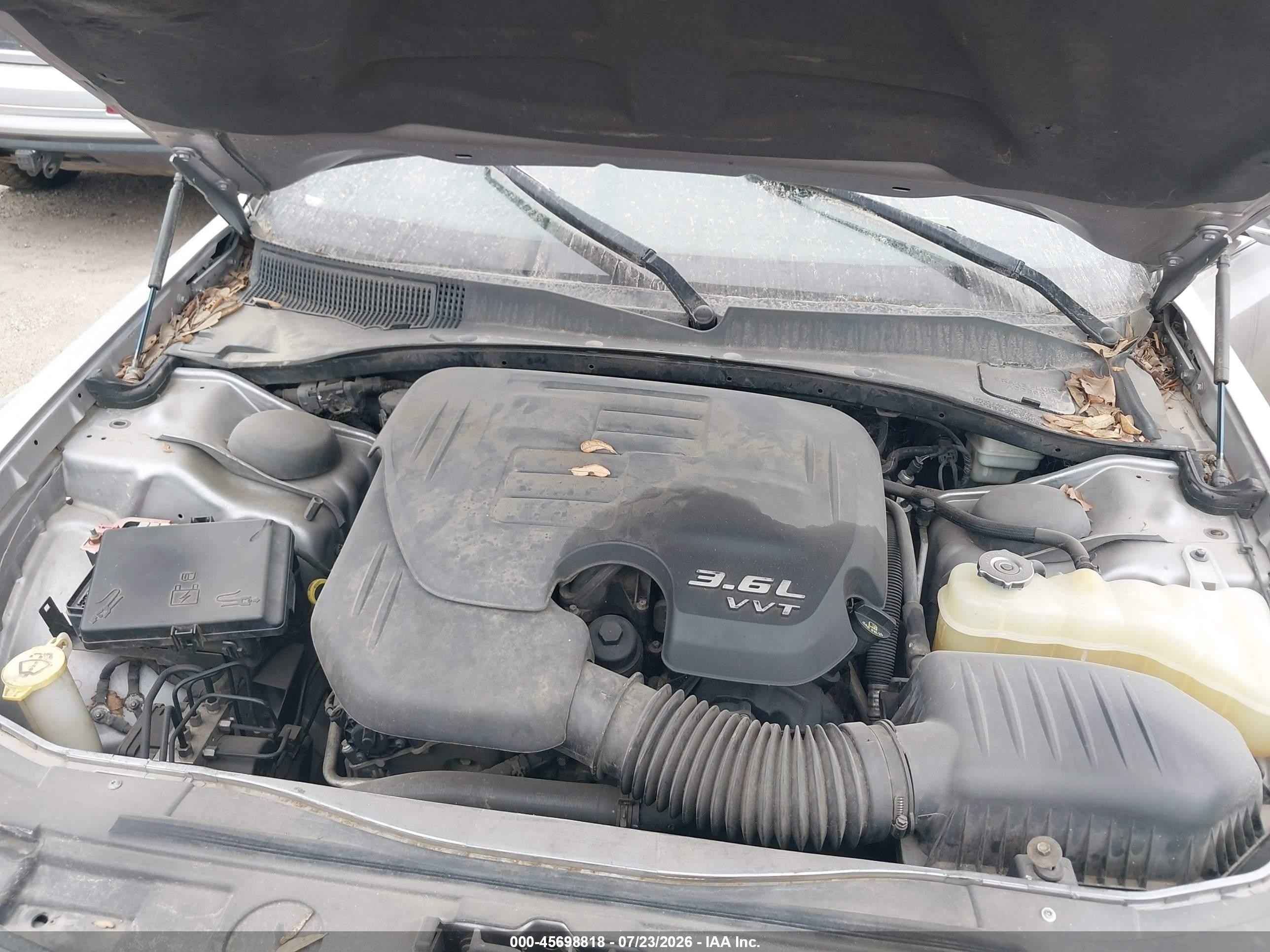2013 Chrysler 300 Motown Silver vin: 2C3CCAAGXDH626361