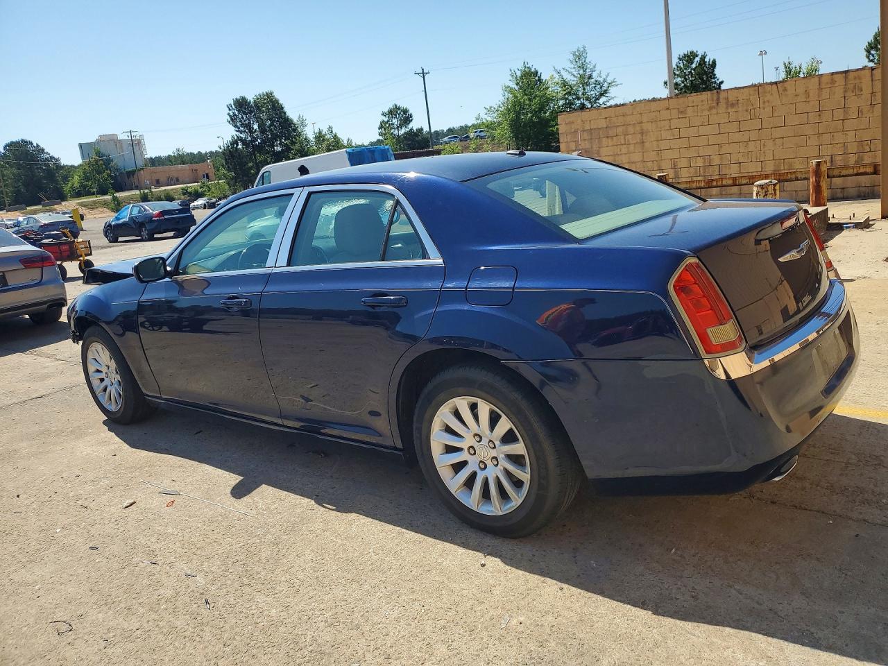 2014 Chrysler 300 Blue vin: 2C3CCAAGXEH124323