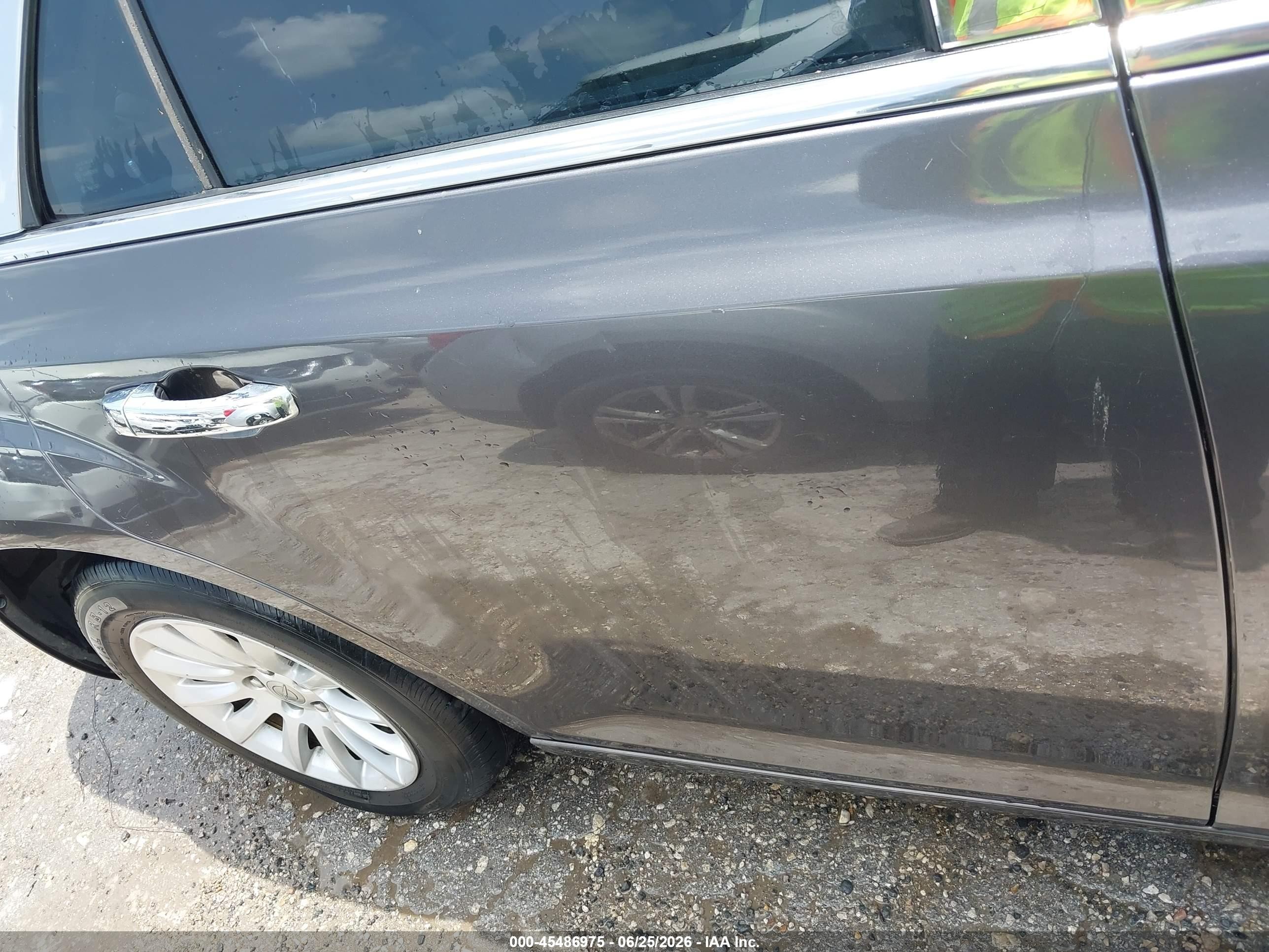 2014 Chrysler 300   Серый vin: 2C3CCAAGXEH200283