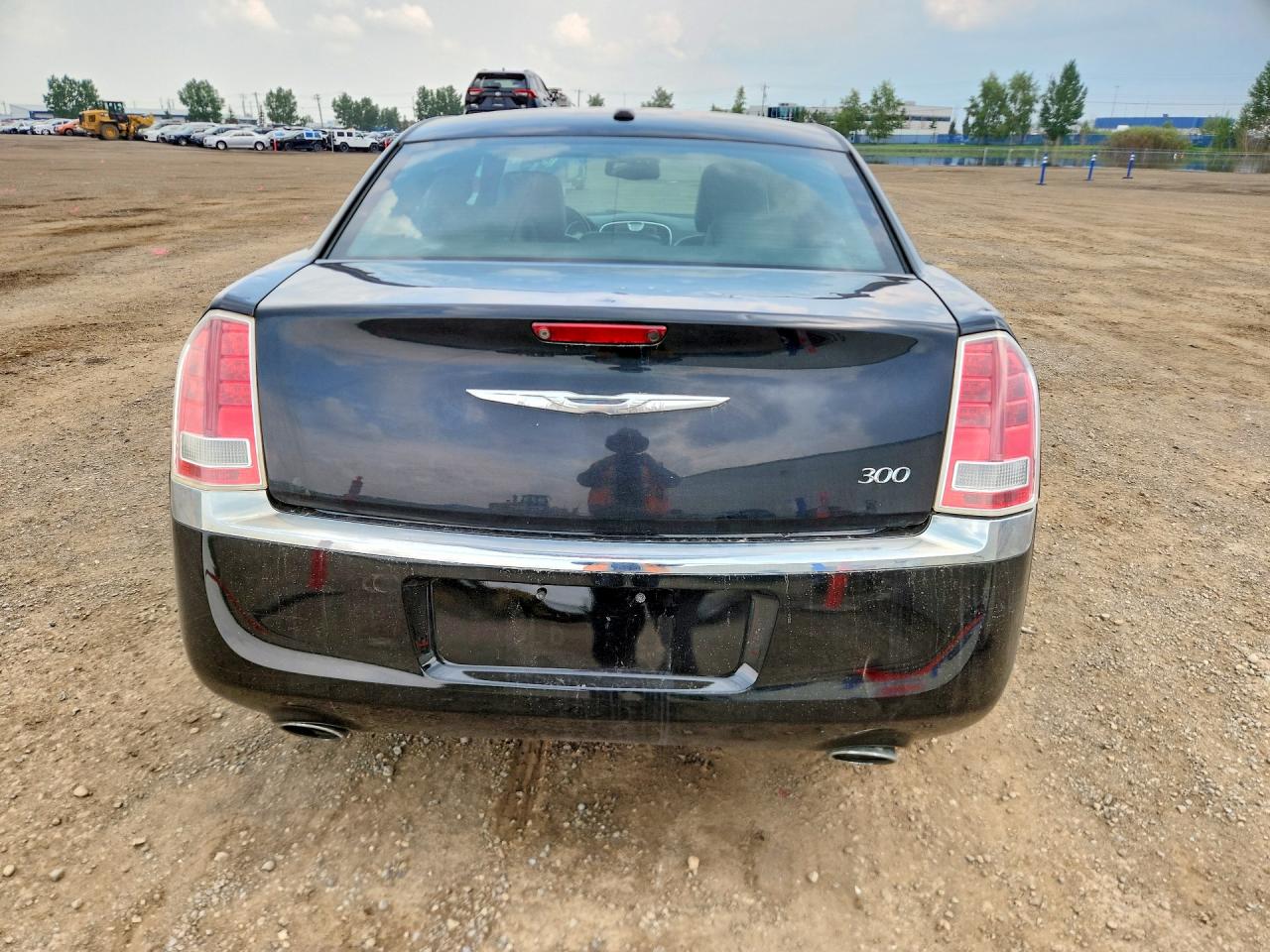 2014 Chrysler 300 Black vin: 2C3CCAAGXEH208044