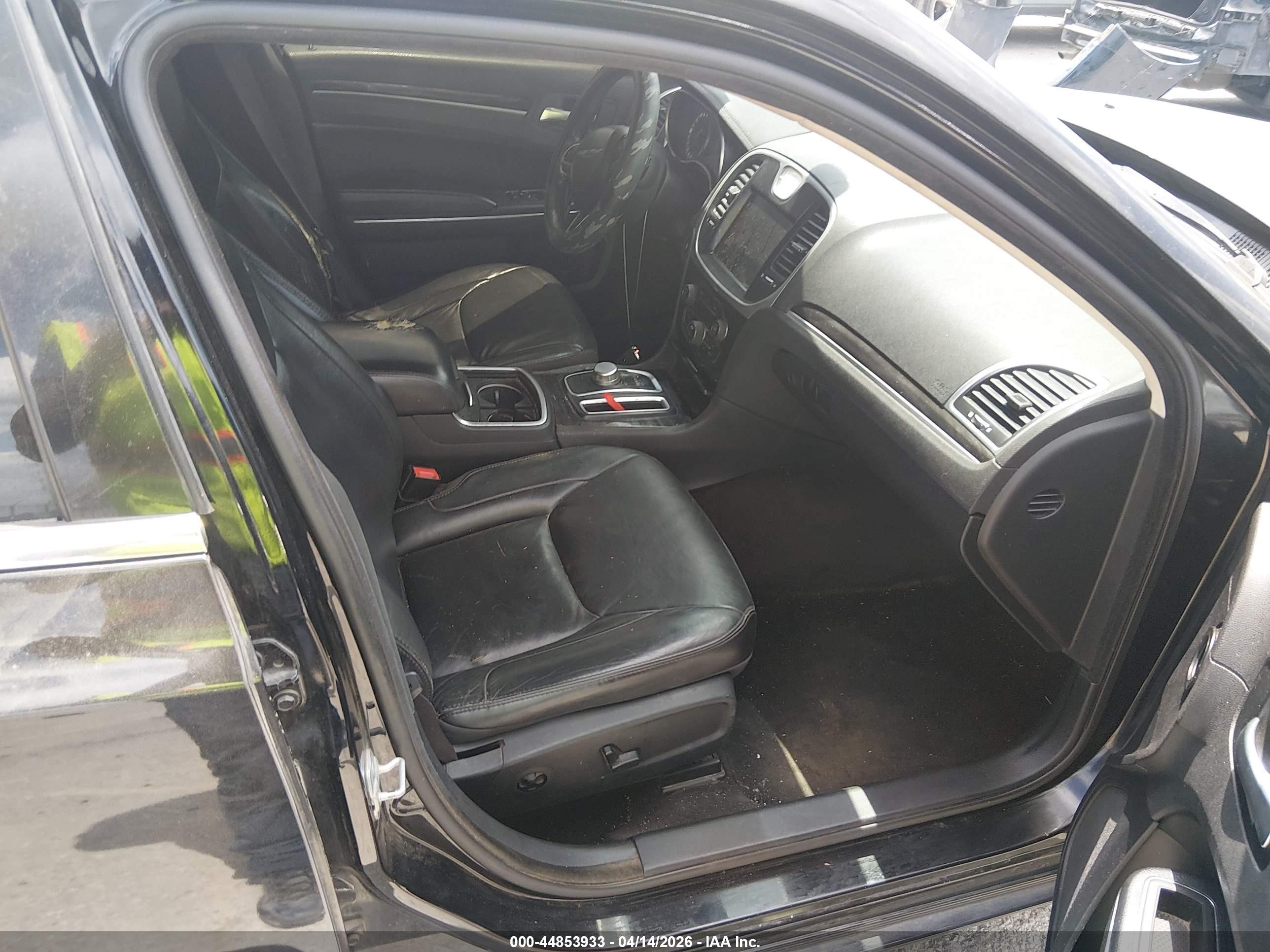 2015 Chrysler 300 Limited Black vin: 2C3CCAAGXFH899058