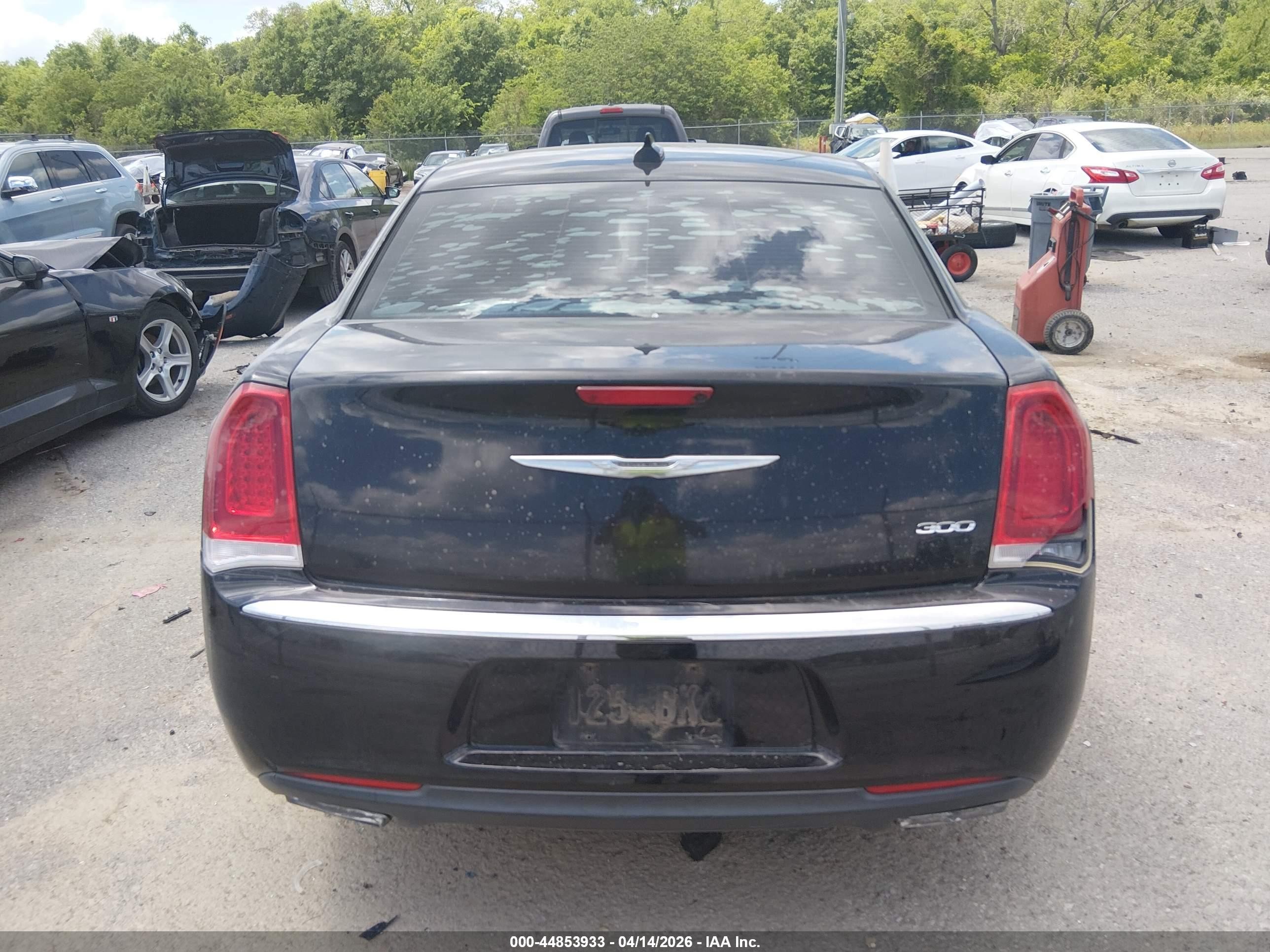 2015 Chrysler 300 Limited Black vin: 2C3CCAAGXFH899058