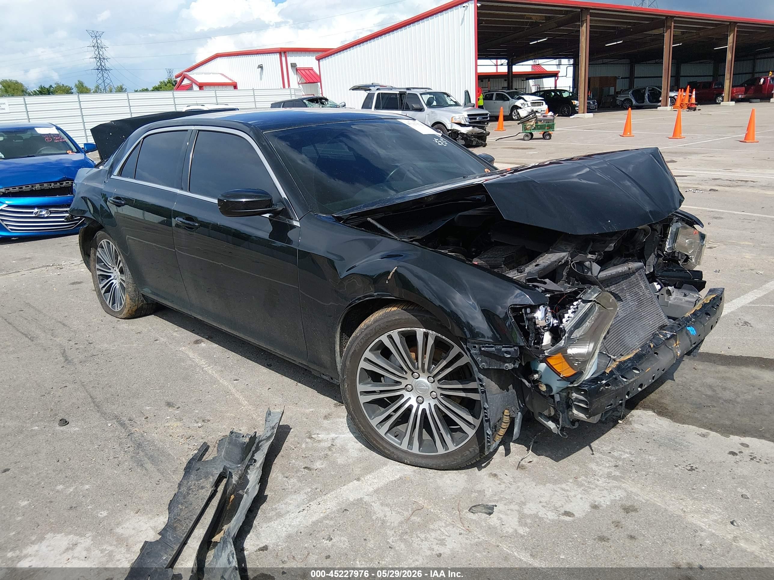 2013 Chrysler 300 300s Черный vin: 2C3CCABG0DH504915