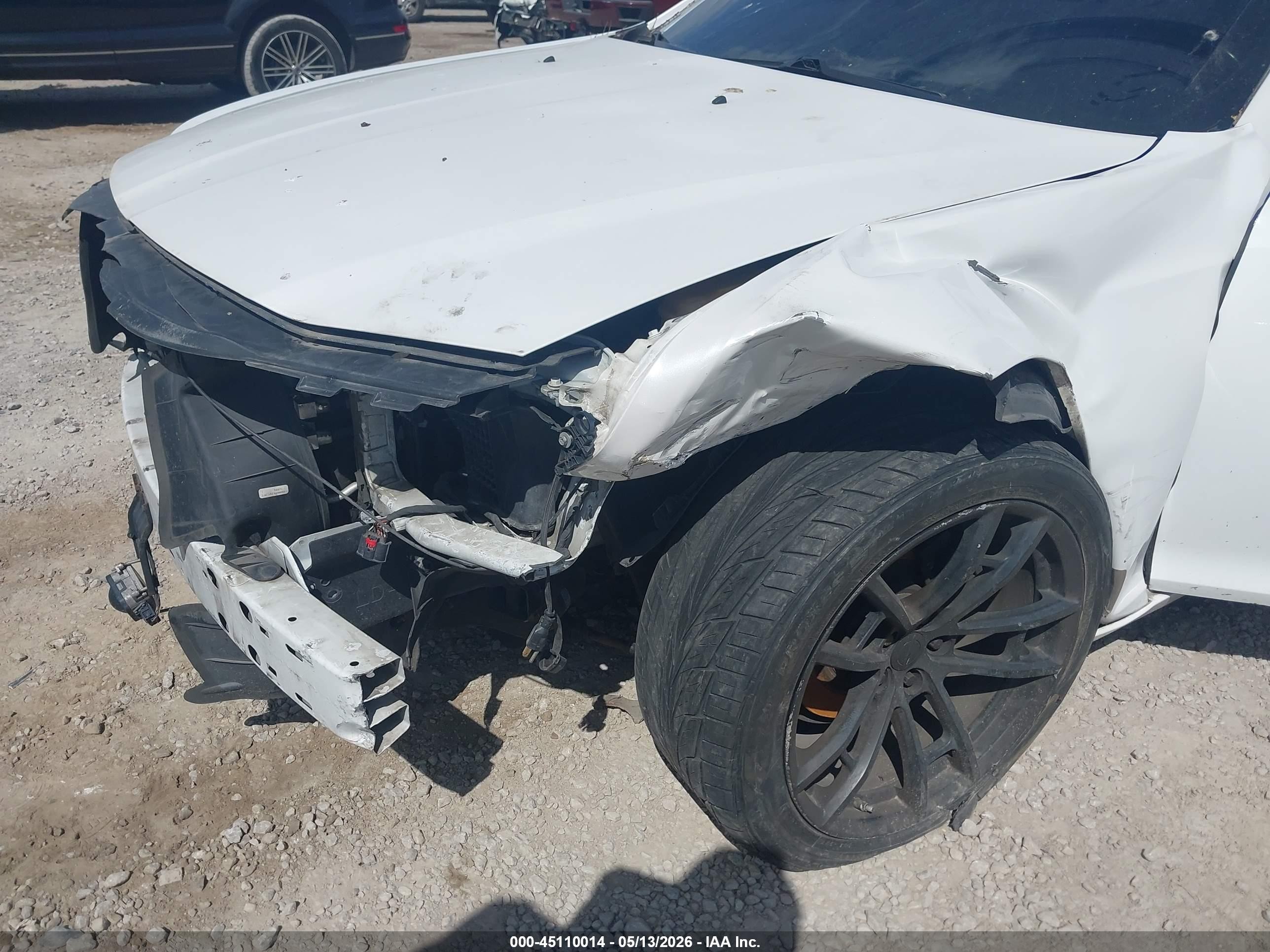 2015 Chrysler 300 S White vin: 2C3CCABG0FH792597