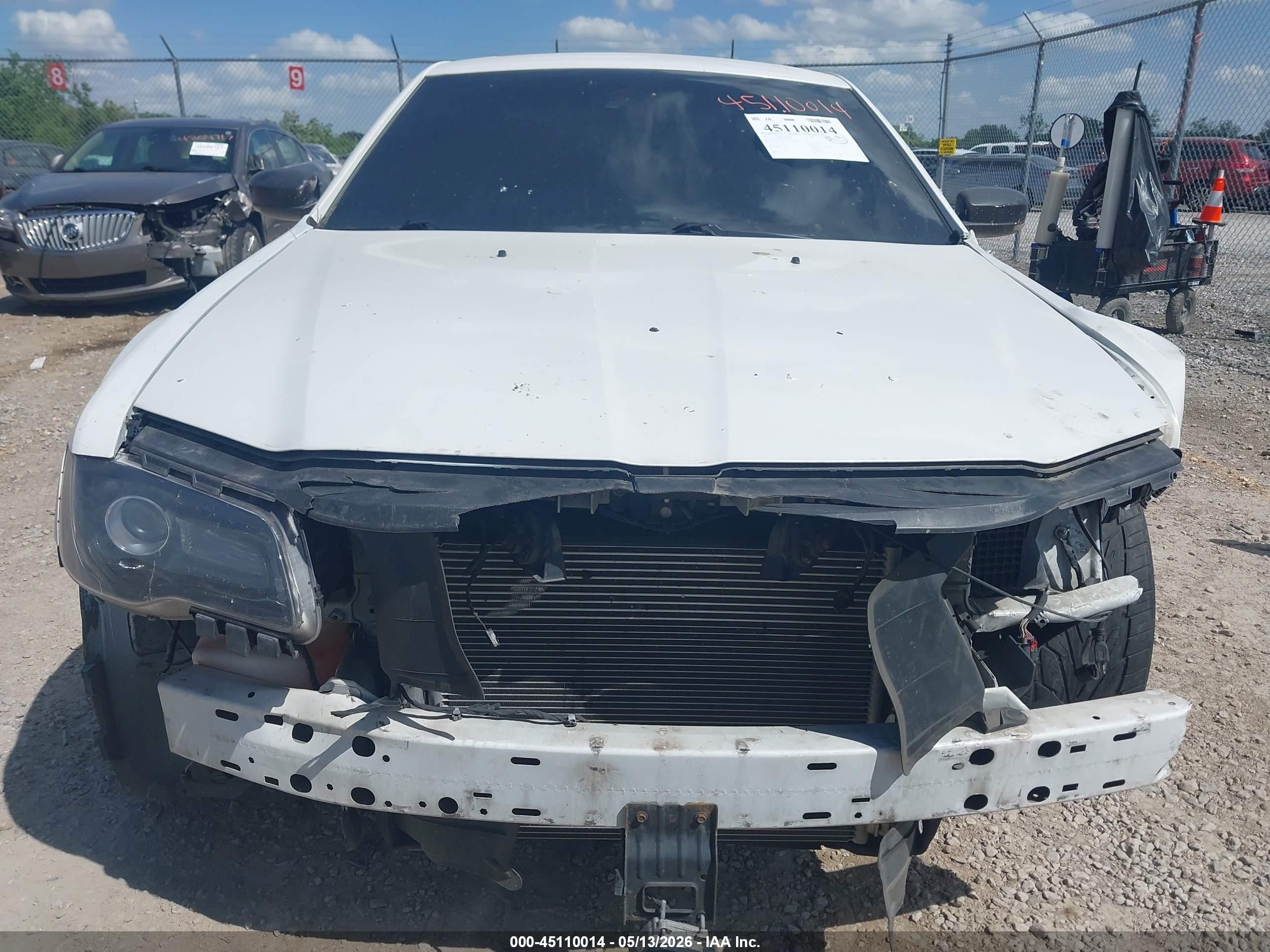 2015 Chrysler 300 S White vin: 2C3CCABG0FH792597