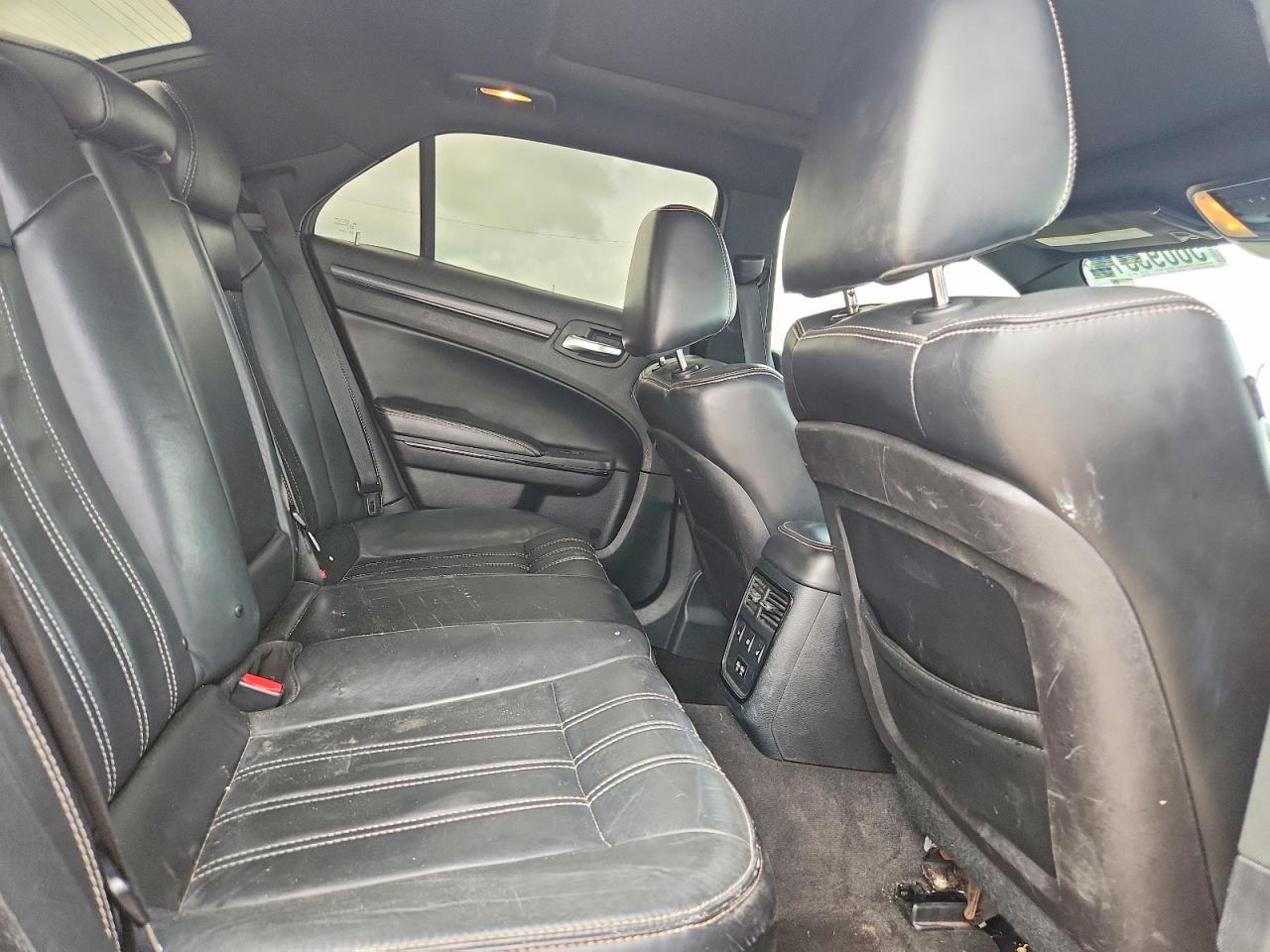 2015 Chrysler 300 S Black vin: 2C3CCABG0FH808281