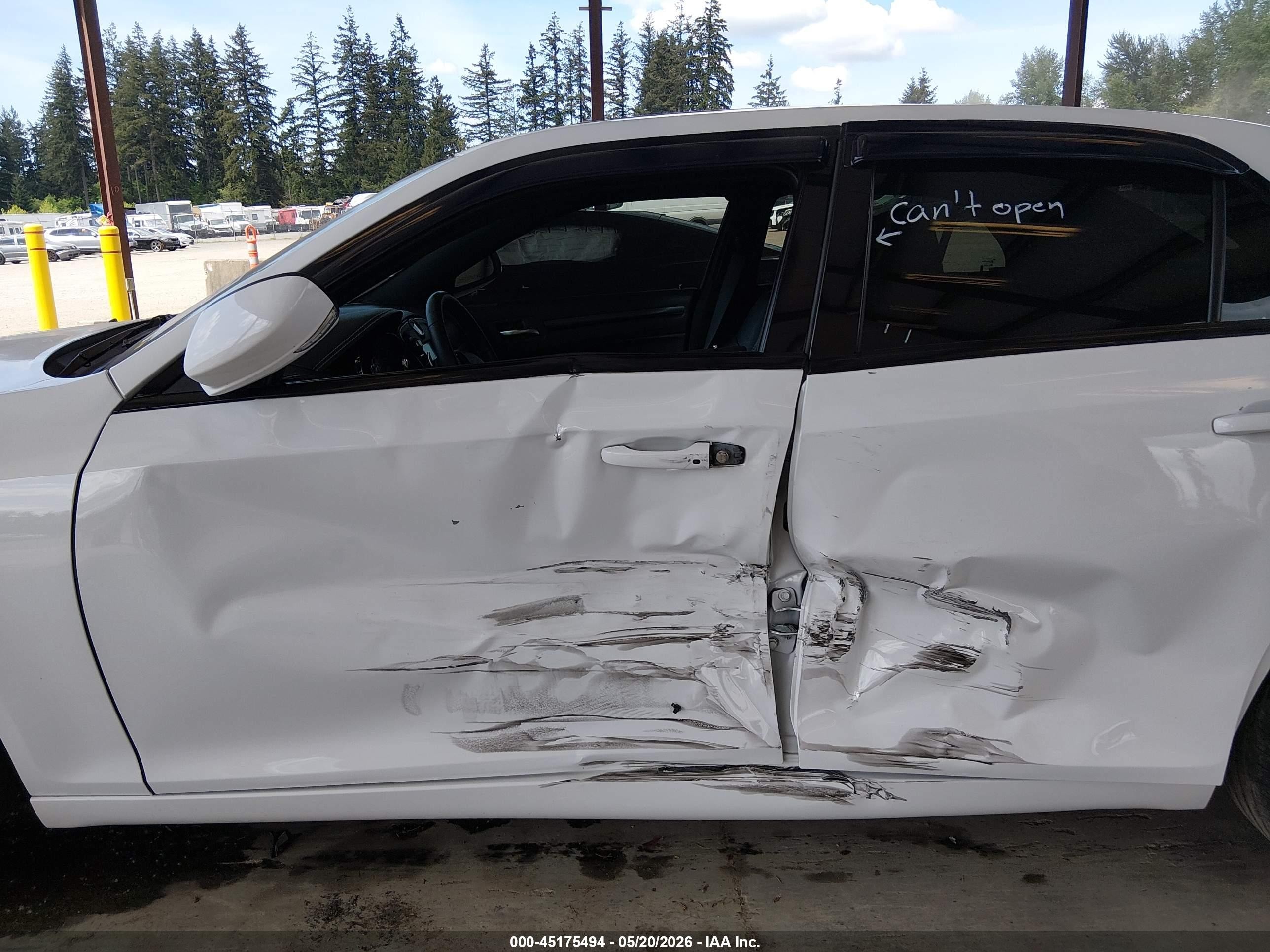 2014 Chrysler 300 300s White vin: 2C3CCABG2EH380793