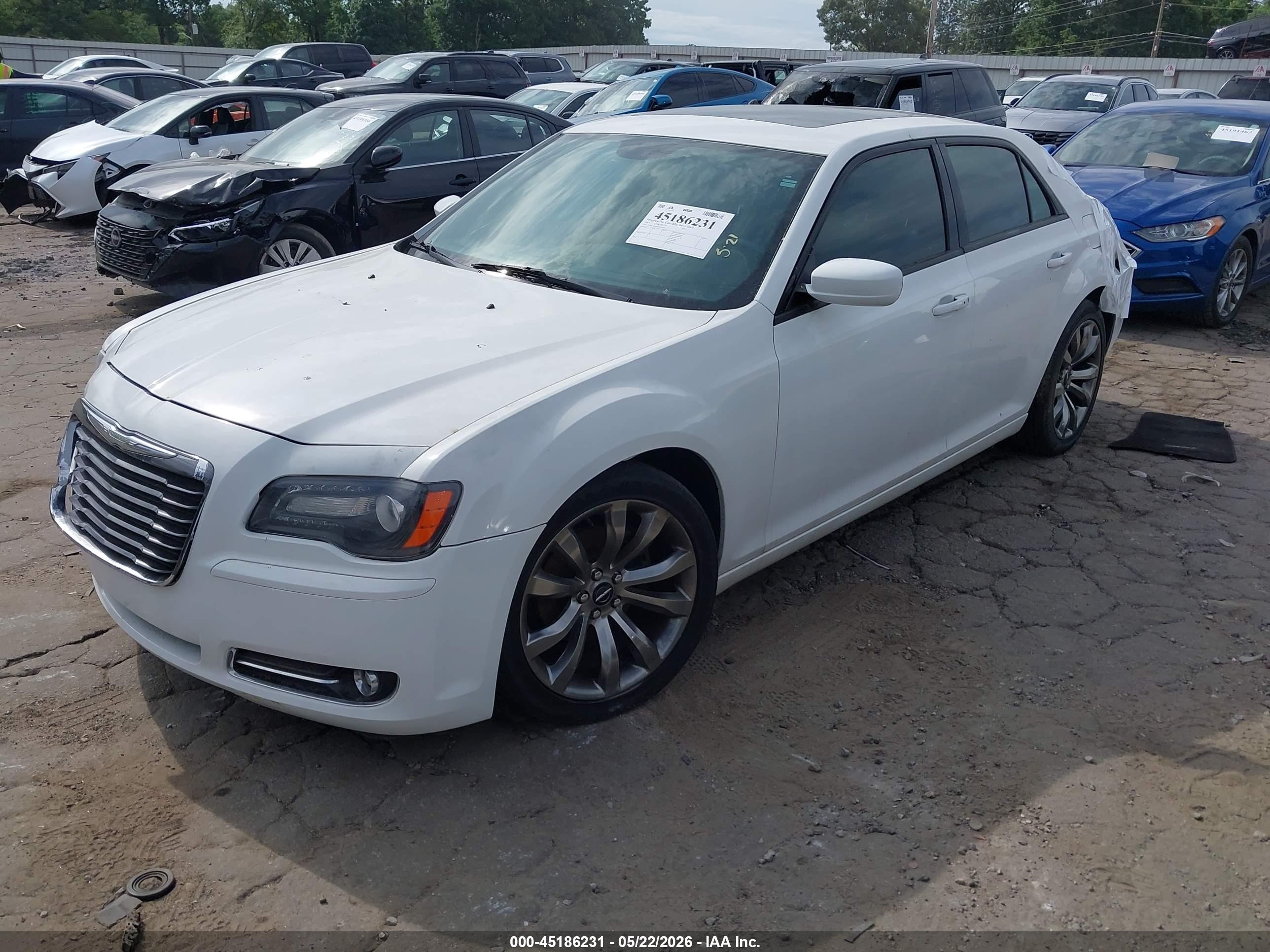 2014 Chrysler 300 300s Белый vin: 2C3CCABG3EH361265
