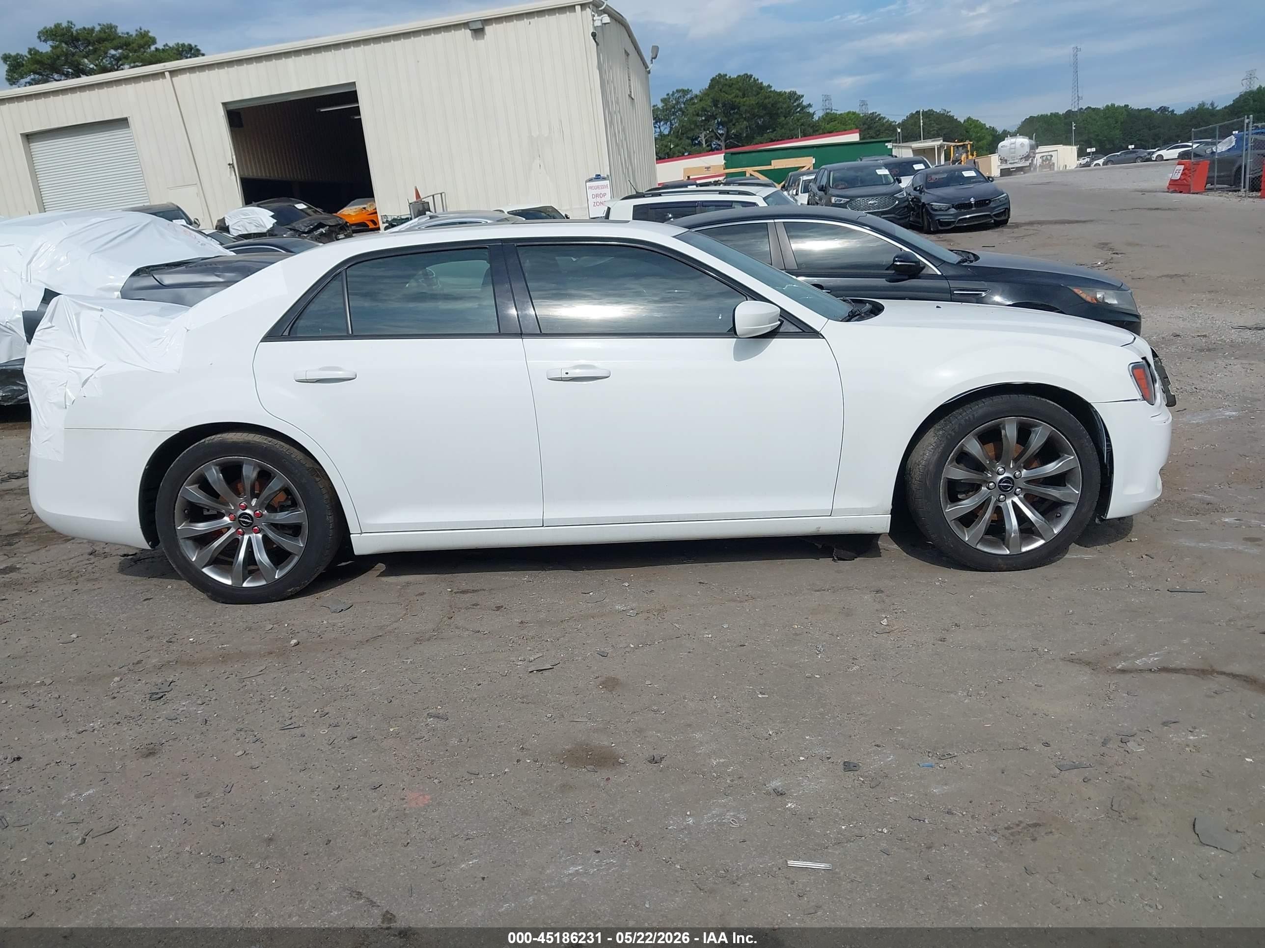 2014 Chrysler 300 300s Белый vin: 2C3CCABG3EH361265