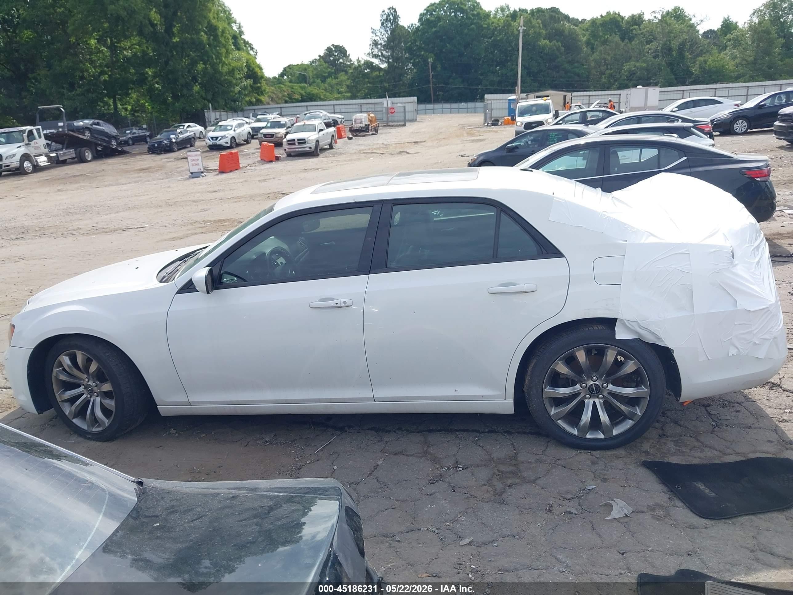 2014 Chrysler 300 300s Белый vin: 2C3CCABG3EH361265