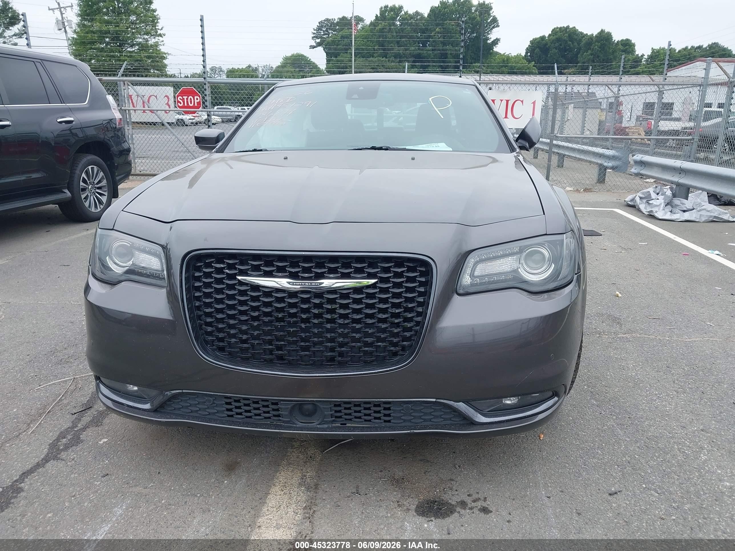 2015 Chrysler 300 300s Серый vin: 2C3CCABG3FH786874