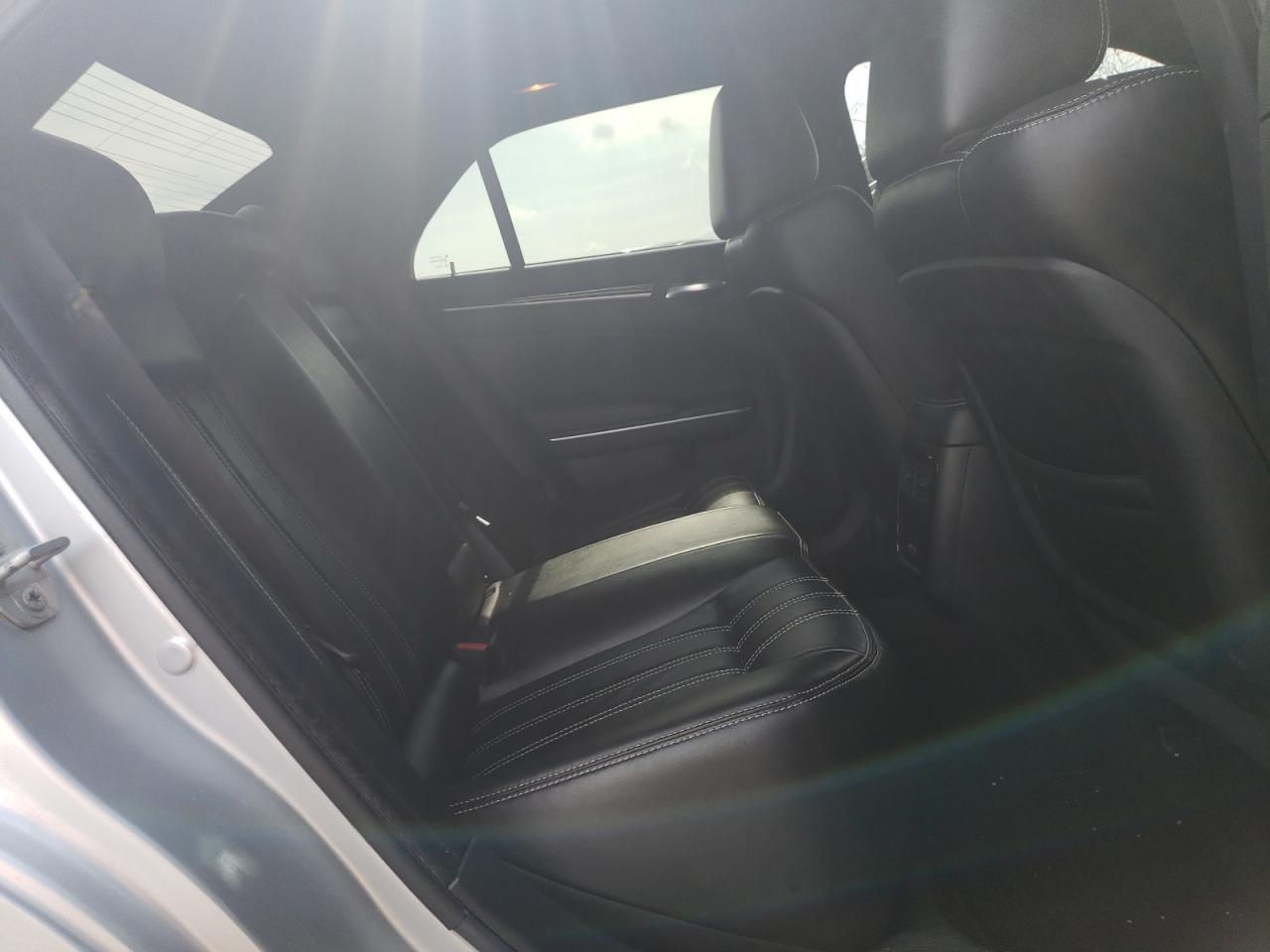 2022 Chrysler 300 S Silver vin: 2C3CCABG3NH130947