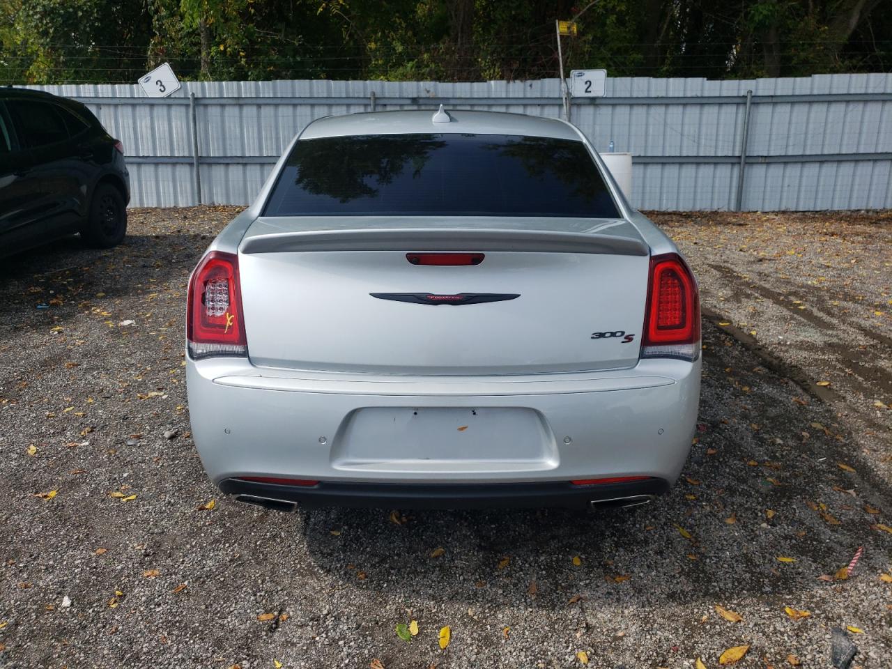 2022 Chrysler 300 S Silver vin: 2C3CCABG3NH130947