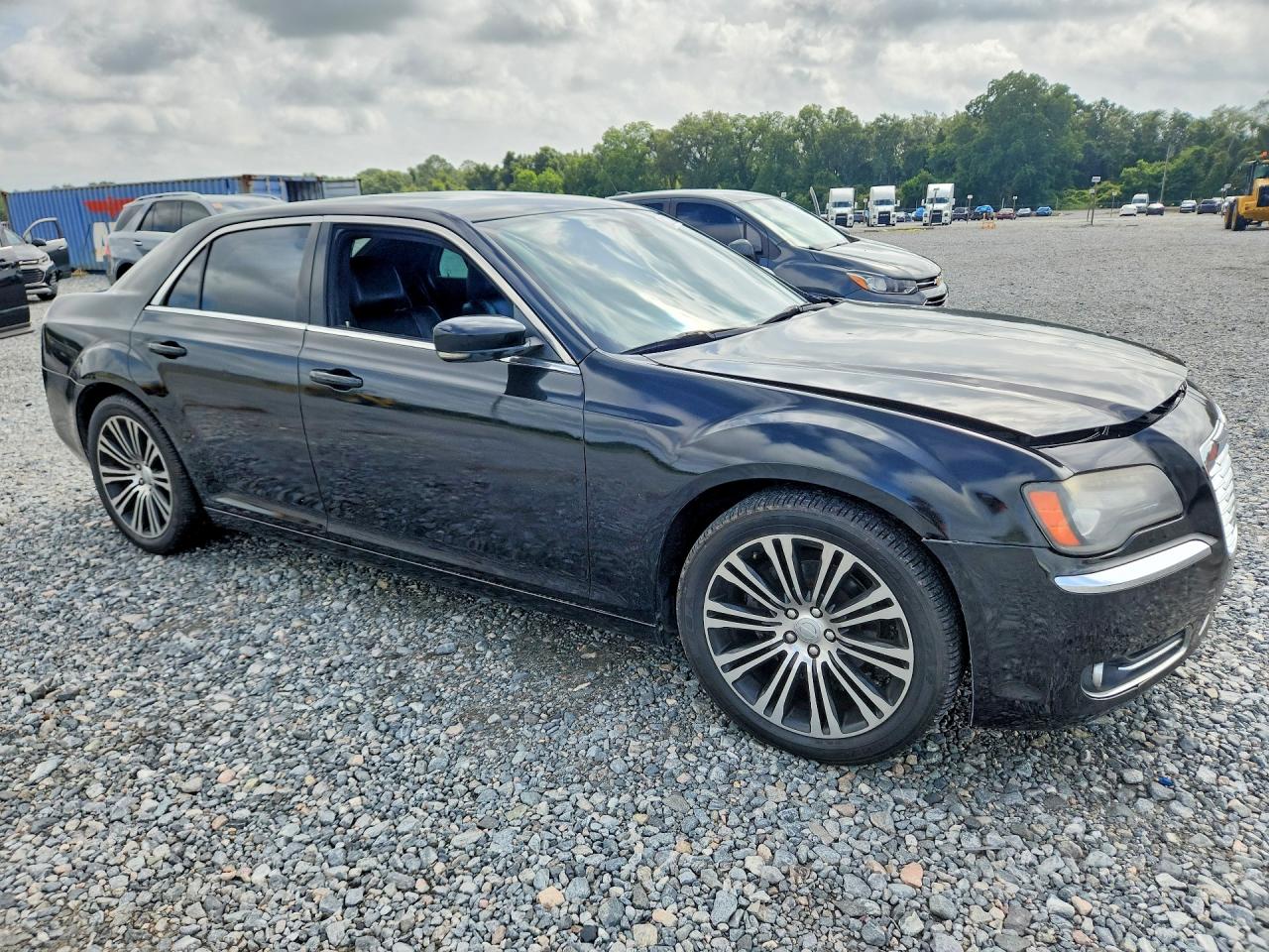 2013 Chrysler 300 S Black vin: 2C3CCABG4DH514766