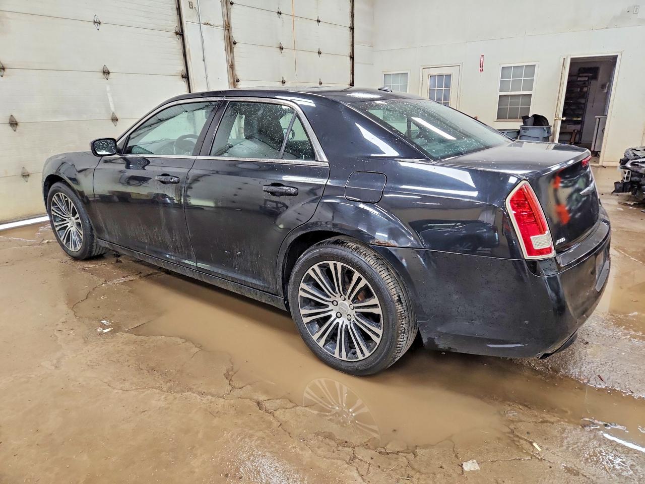 2014 Chrysler 300 S Black vin: 2C3CCABG4EH119813