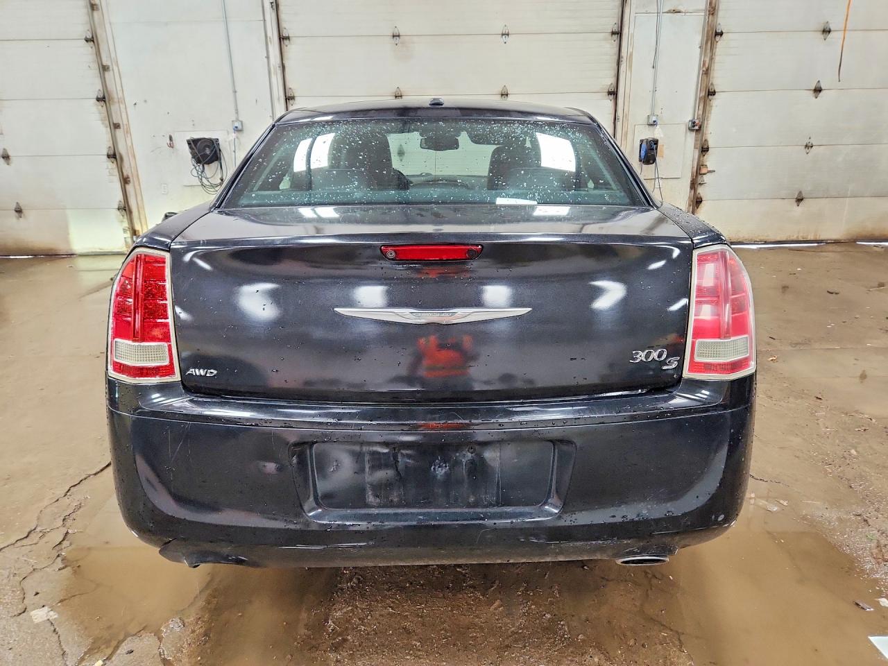 2014 Chrysler 300 S Black vin: 2C3CCABG4EH119813