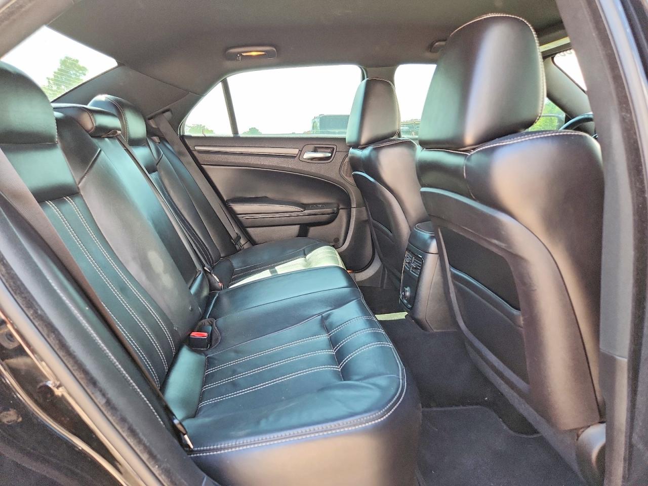 2014 Chrysler 300 S Black vin: 2C3CCABG4EH336245