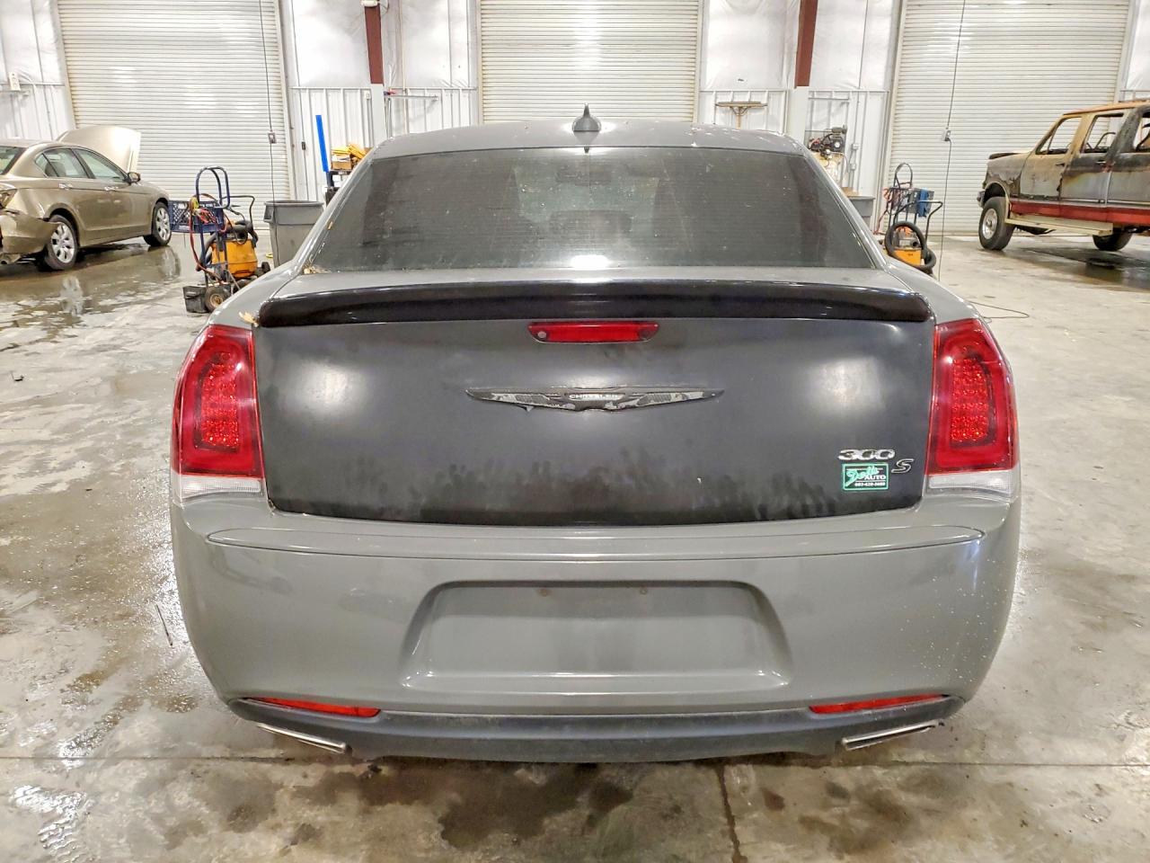 2019 Chrysler 300 S Gray vin: 2C3CCABG4KH634094