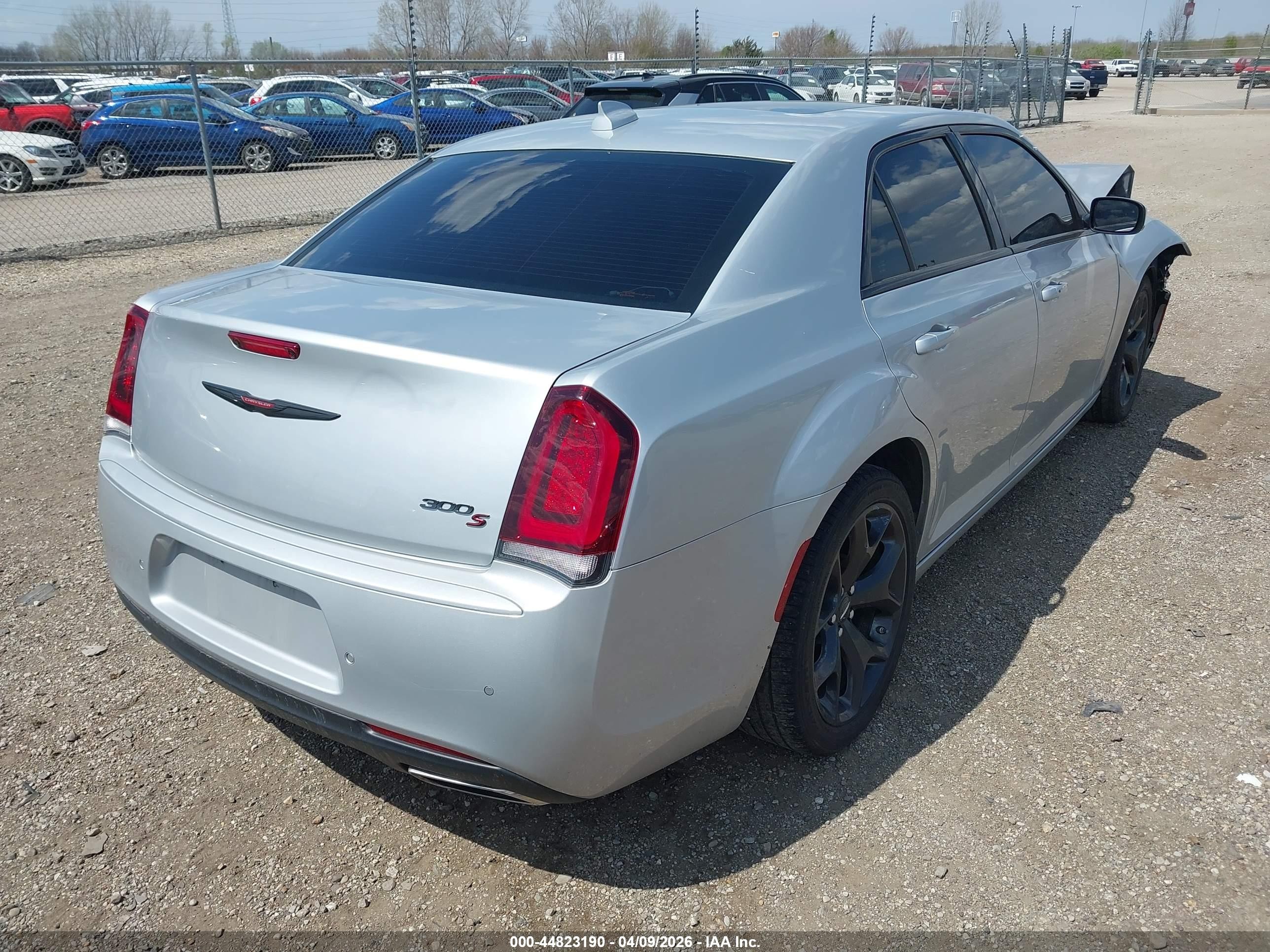 2023 Chrysler 300 300s Silver vin: 2C3CCABG4PH628545