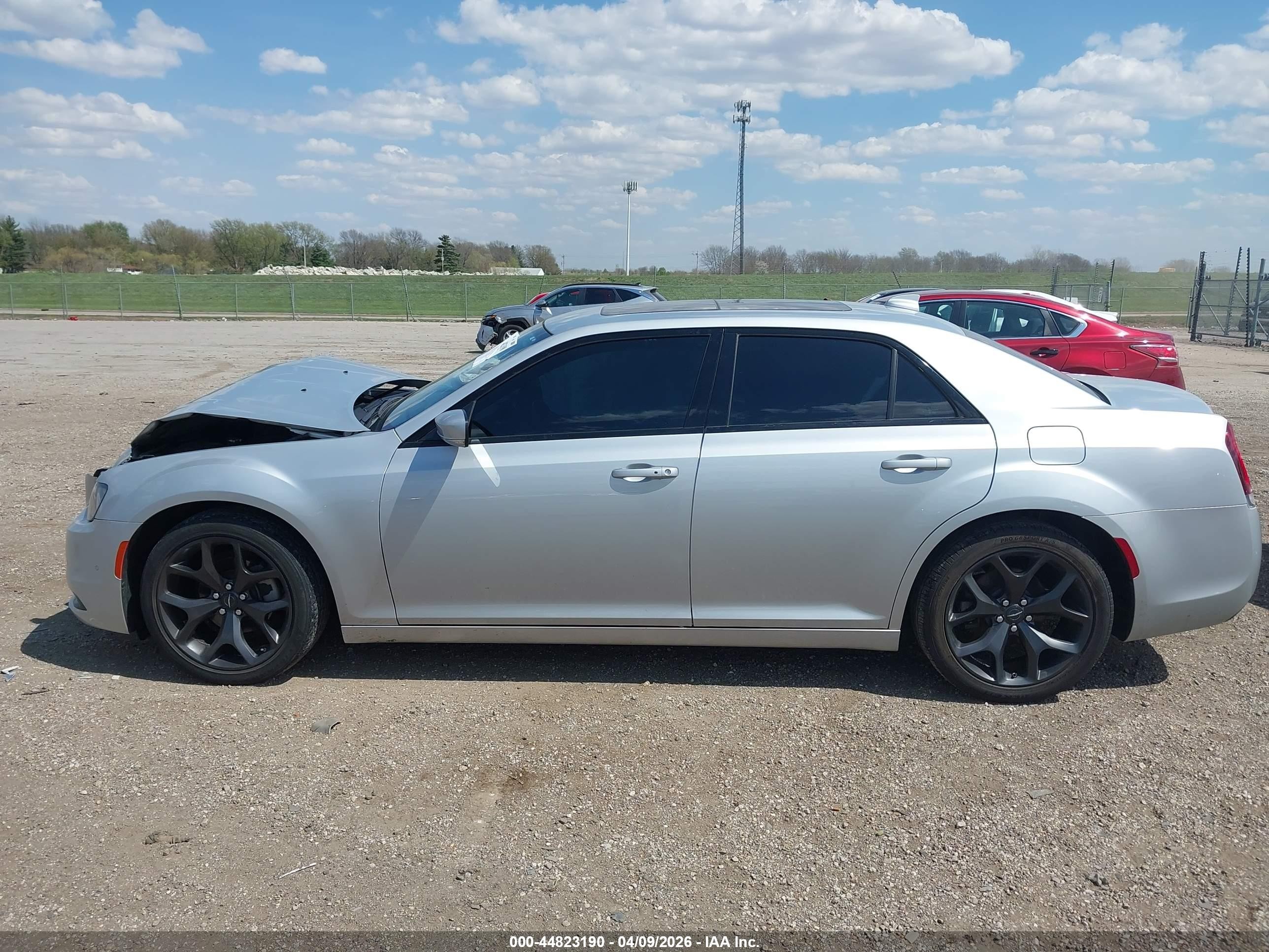 2023 Chrysler 300 300s Silver vin: 2C3CCABG4PH628545