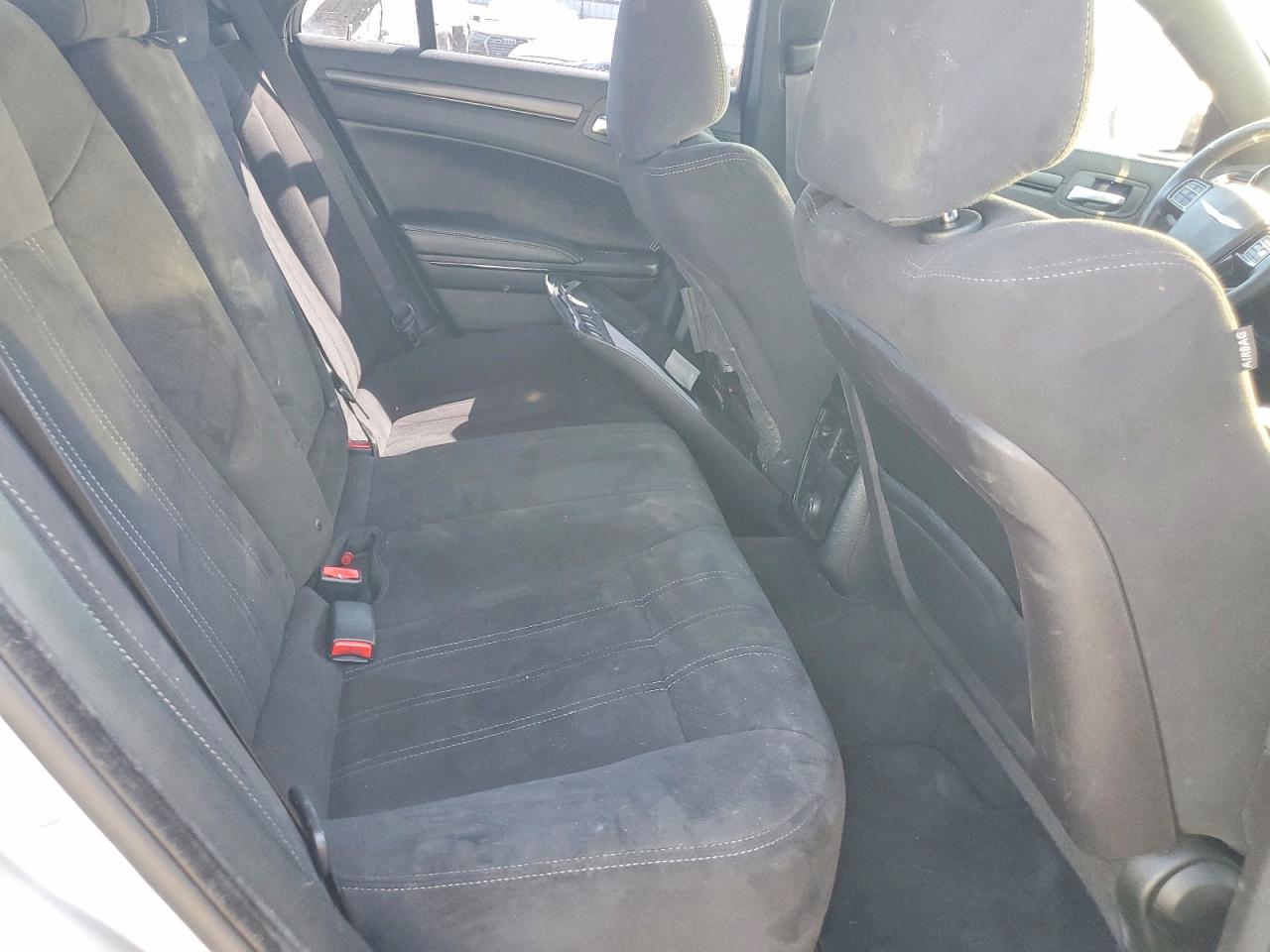 2012 Chrysler 300 S Silver vin: 2C3CCABG5CH312551