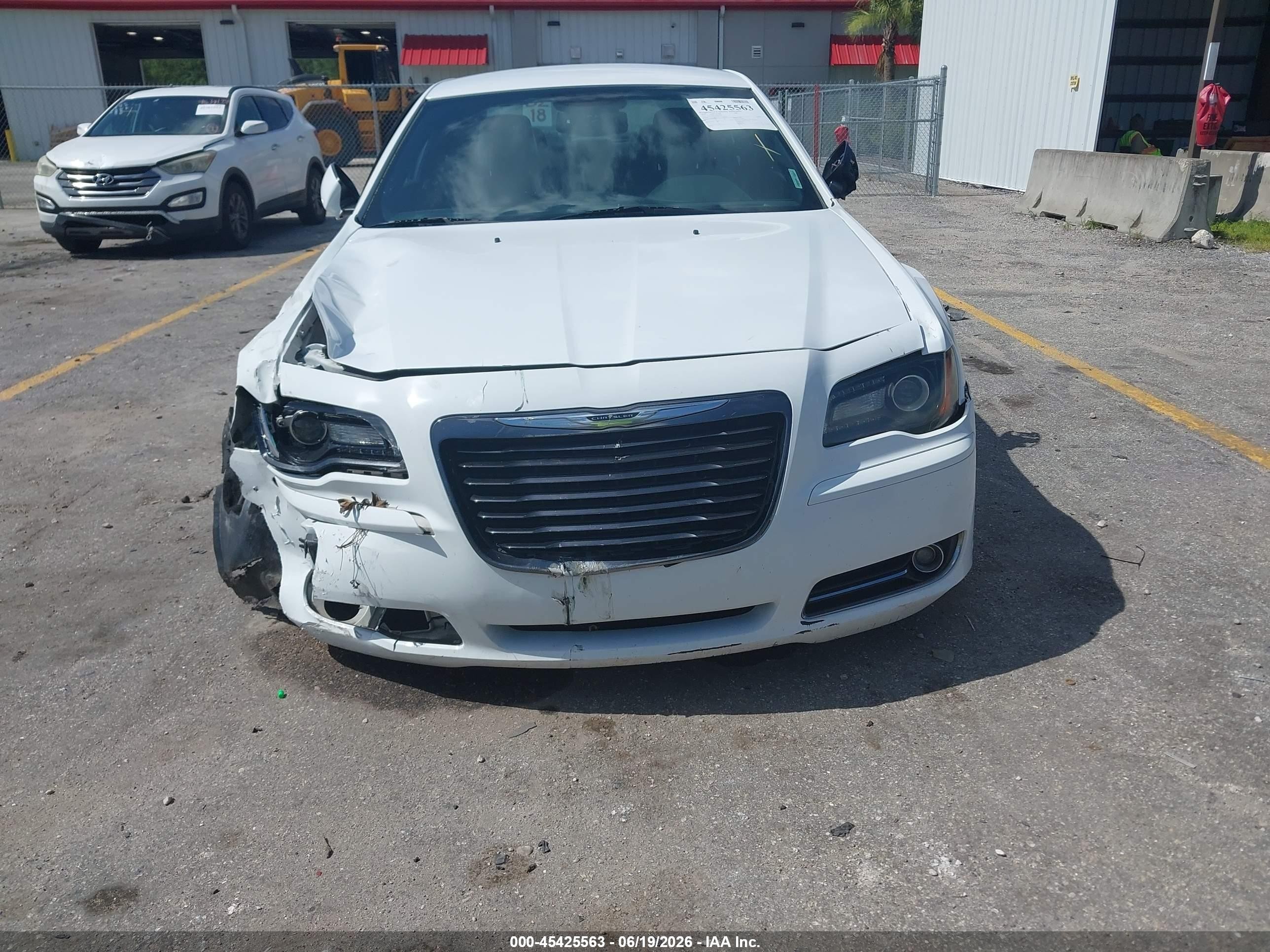 2014 Chrysler 300 300s White vin: 2C3CCABG5EH307109
