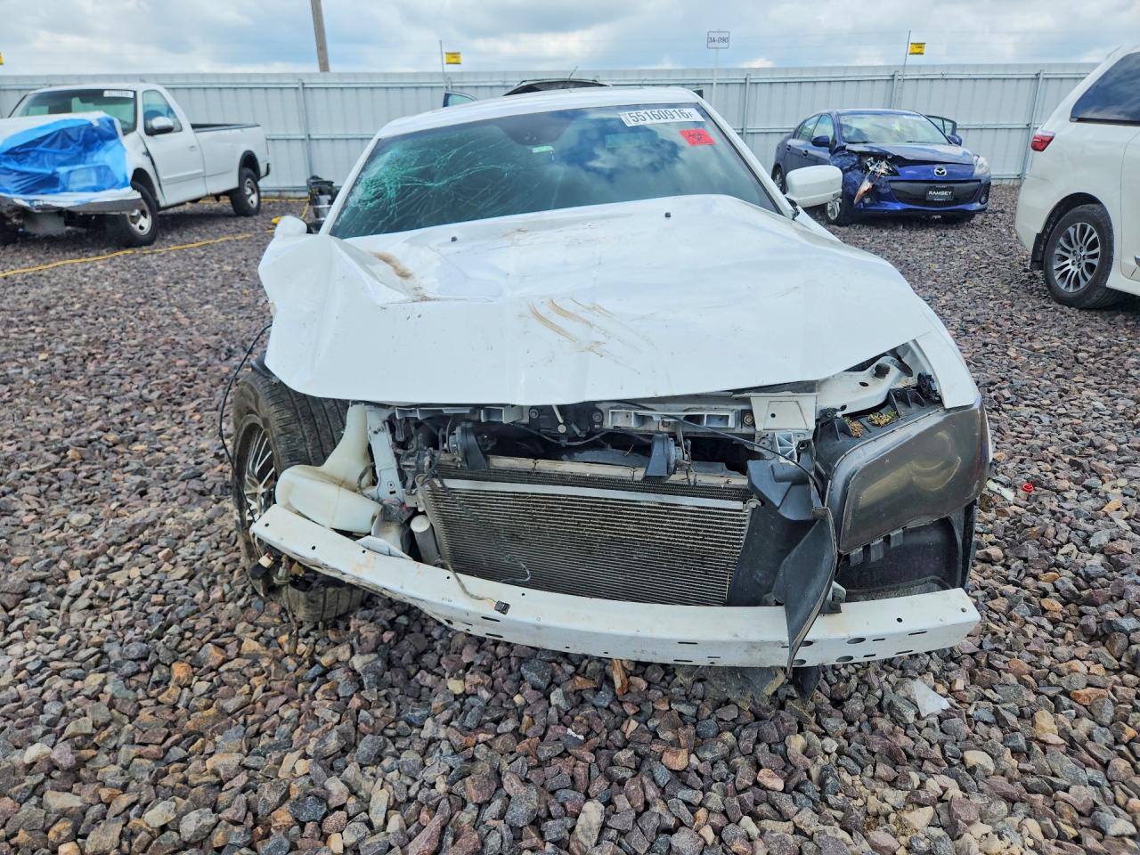 2014 Chrysler 300 S White vin: 2C3CCABG5EH357122