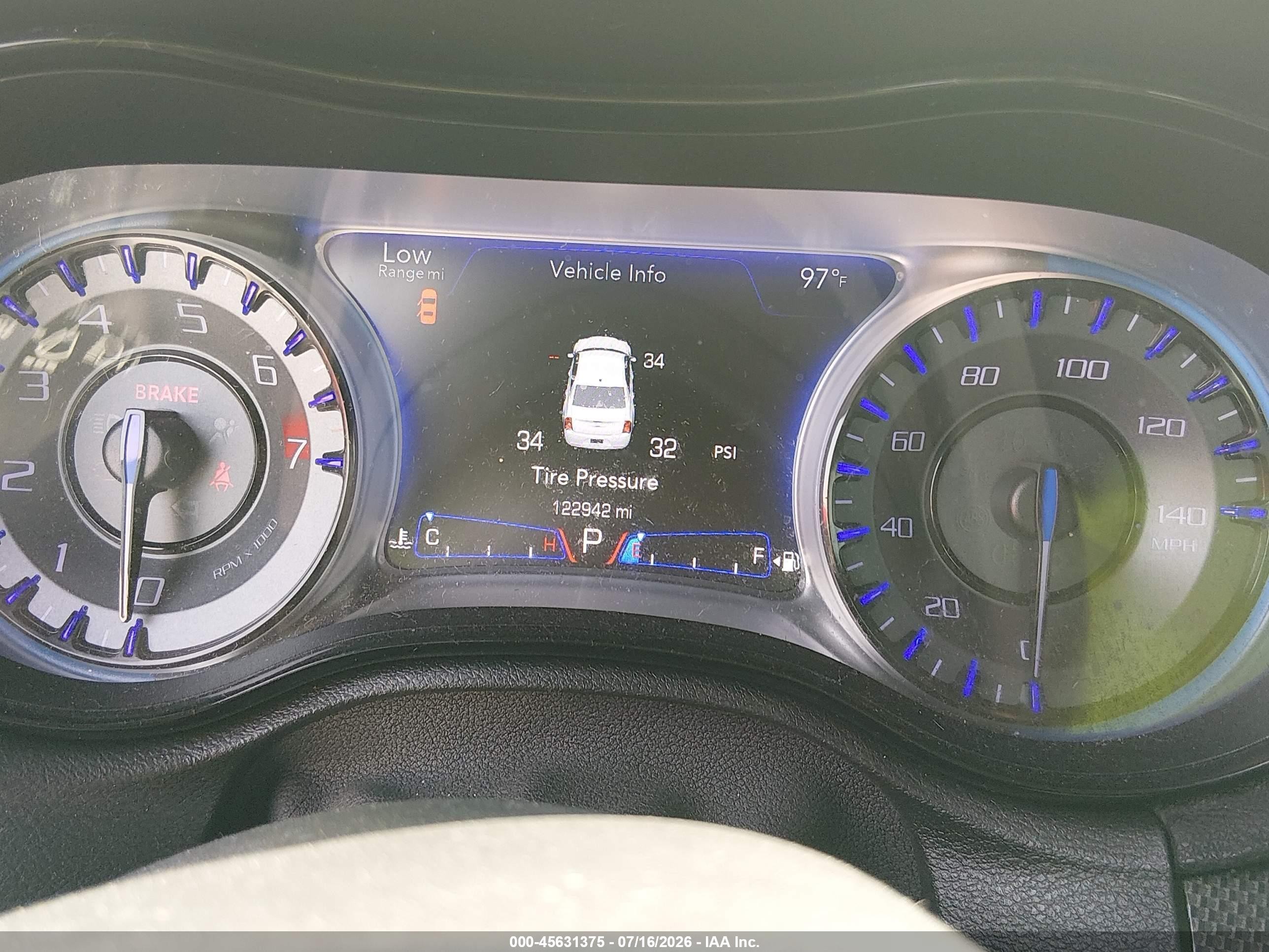 2015 Chrysler 300 S Белый vin: 2C3CCABG5FH829482