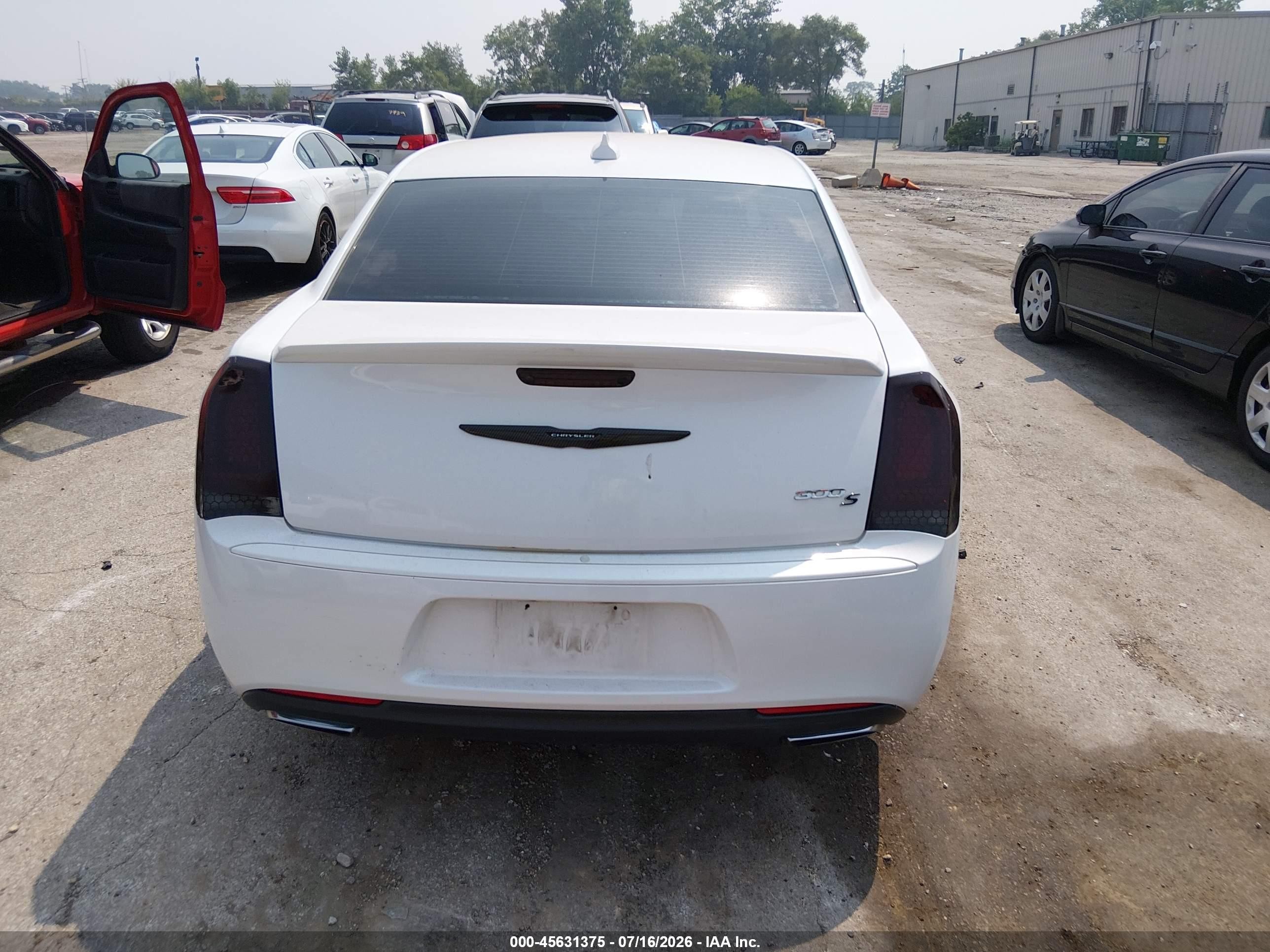 2015 Chrysler 300 S Белый vin: 2C3CCABG5FH829482