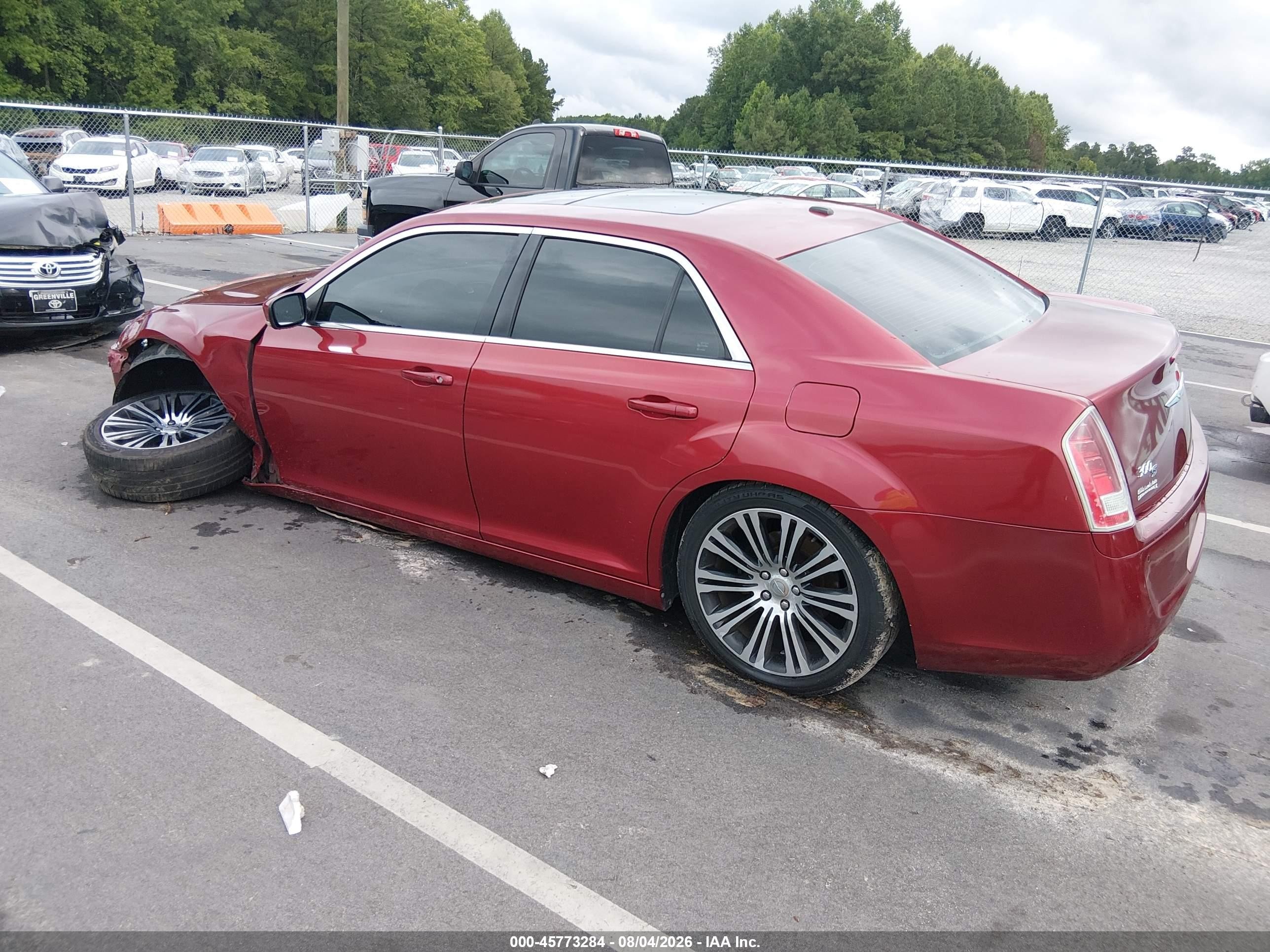 2012 Chrysler 300 S V6 Red vin: 2C3CCABG6CH213706