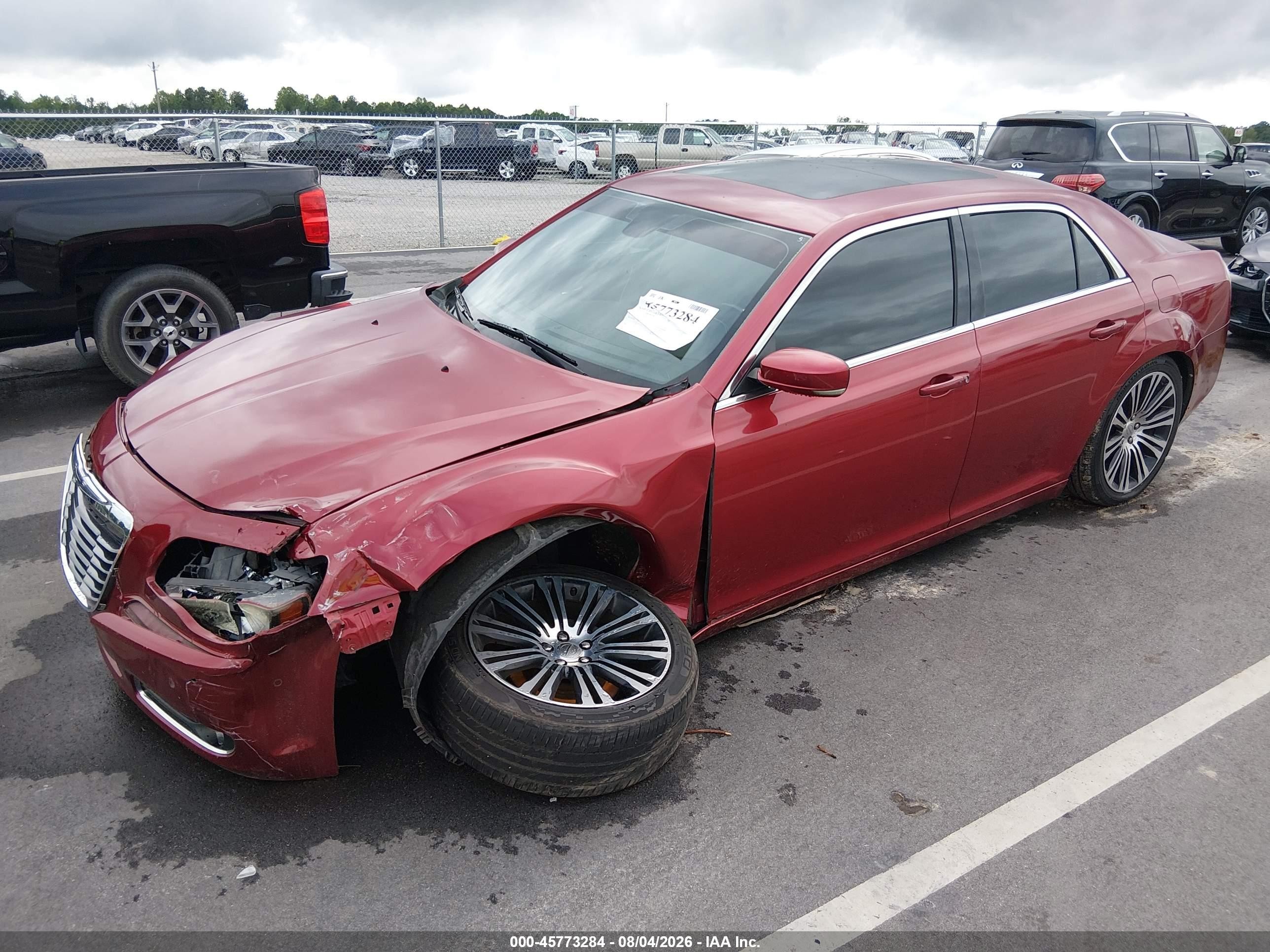 2012 Chrysler 300 S V6 Red vin: 2C3CCABG6CH213706