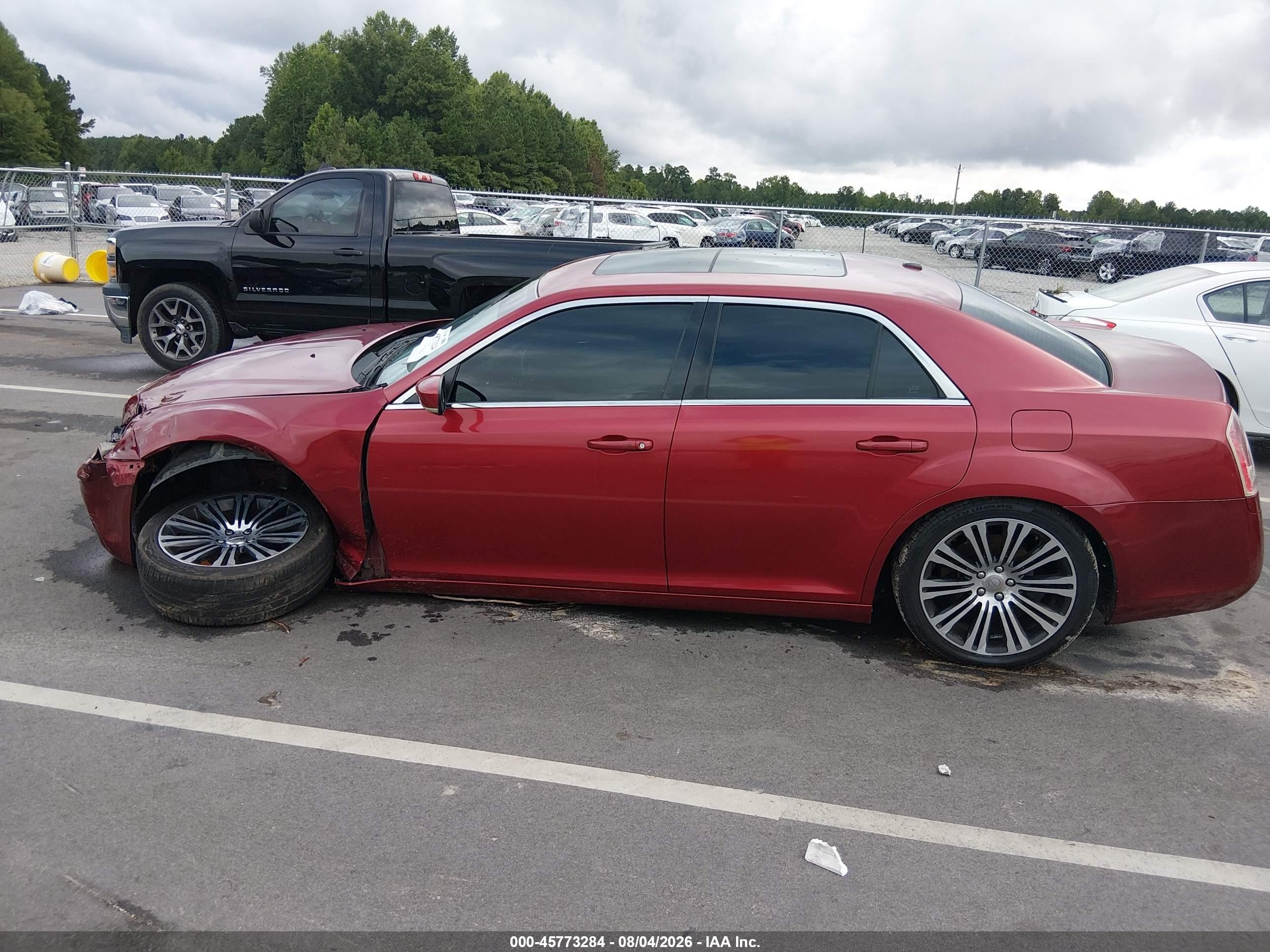 2012 Chrysler 300 S V6 Red vin: 2C3CCABG6CH213706