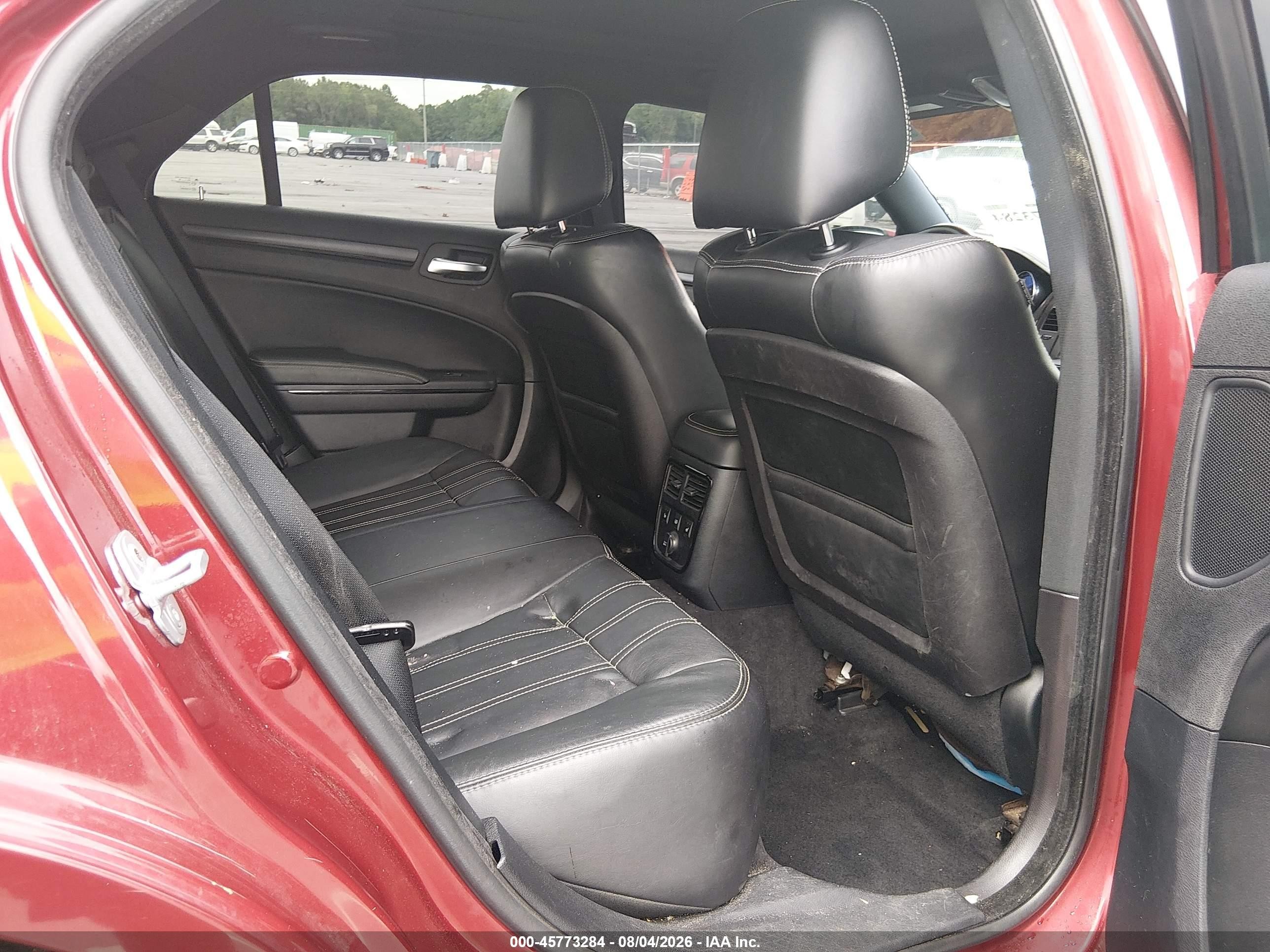 2012 Chrysler 300 S V6 Red vin: 2C3CCABG6CH213706