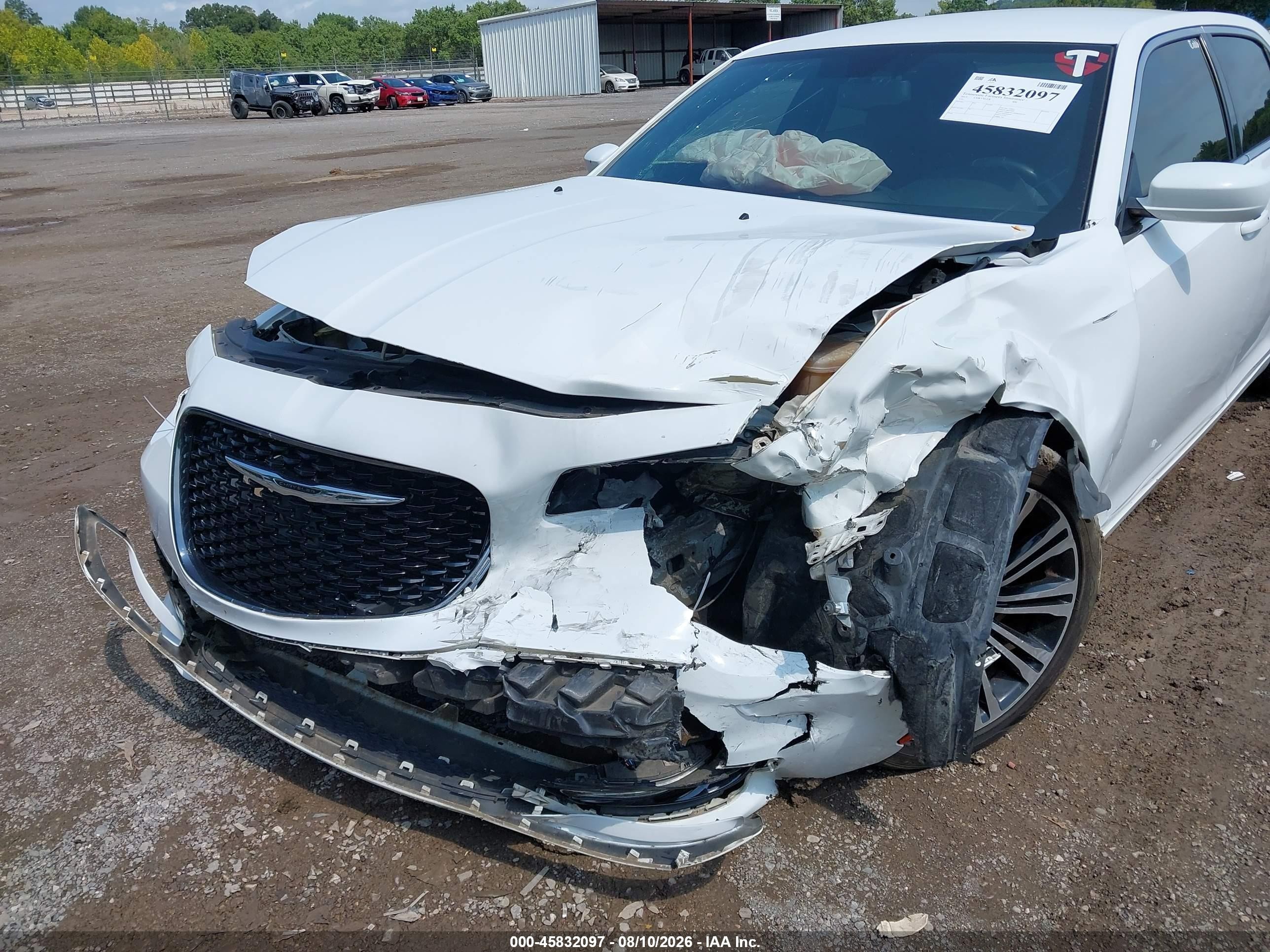 2013 Chrysler 300 300s White vin: 2C3CCABG6DH575150