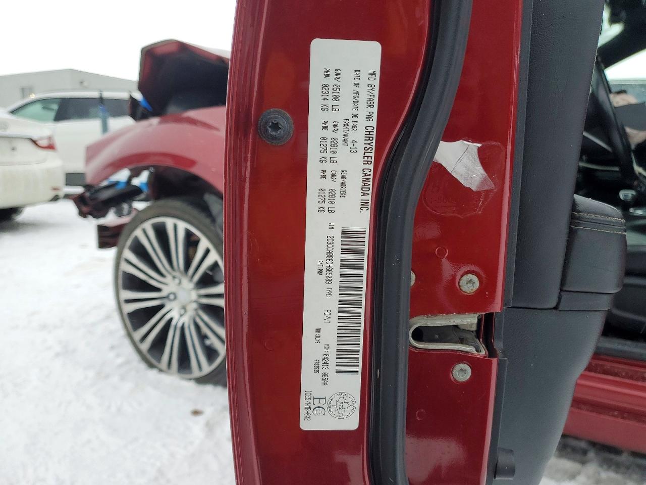 2013 Chrysler 300 Красный vin: 2C3CCABG6DH669089