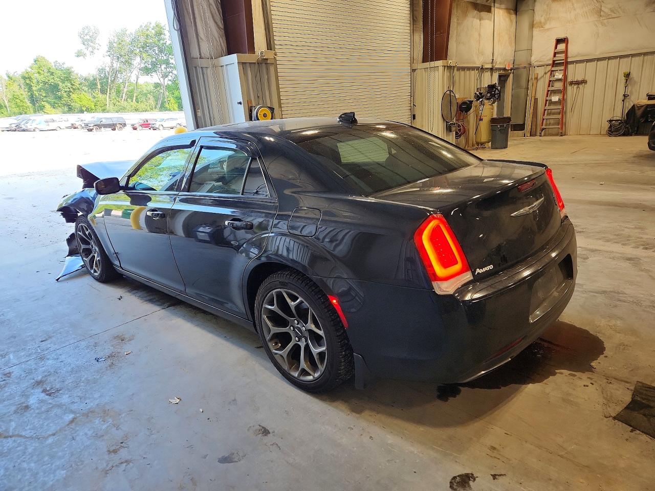 2015 Chrysler 300 S Black vin: 2C3CCABG6FH781054