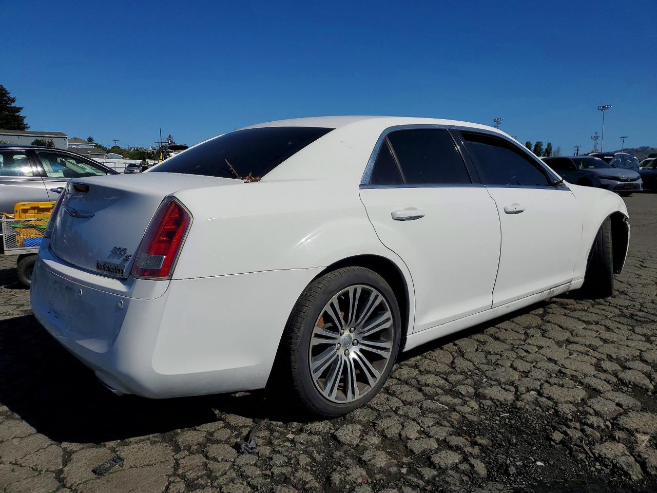 2012 Chrysler 300 S White vin: 2C3CCABG7CH186130