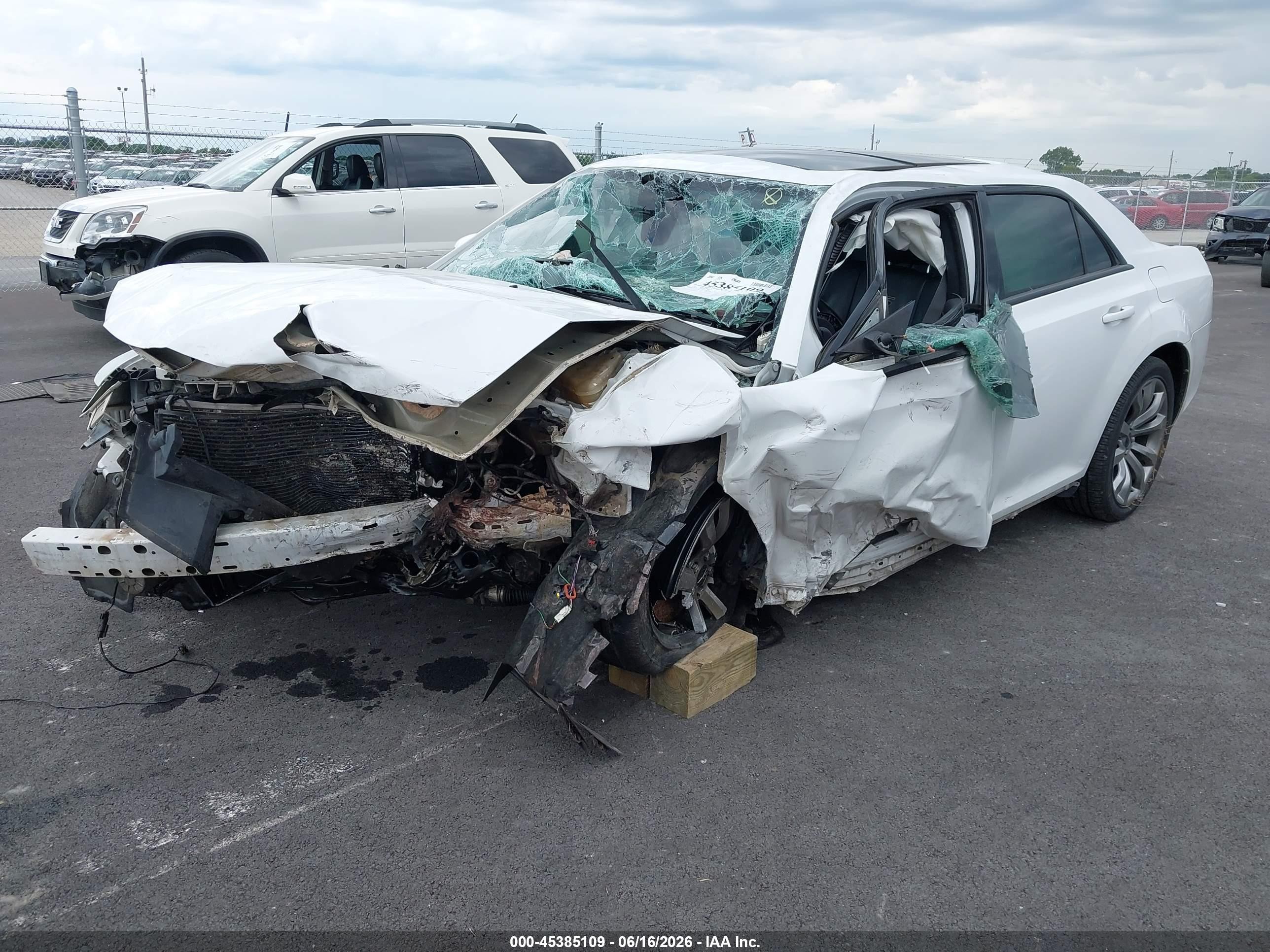 2014 Chrysler 300 300s White vin: 2C3CCABG7EH380207