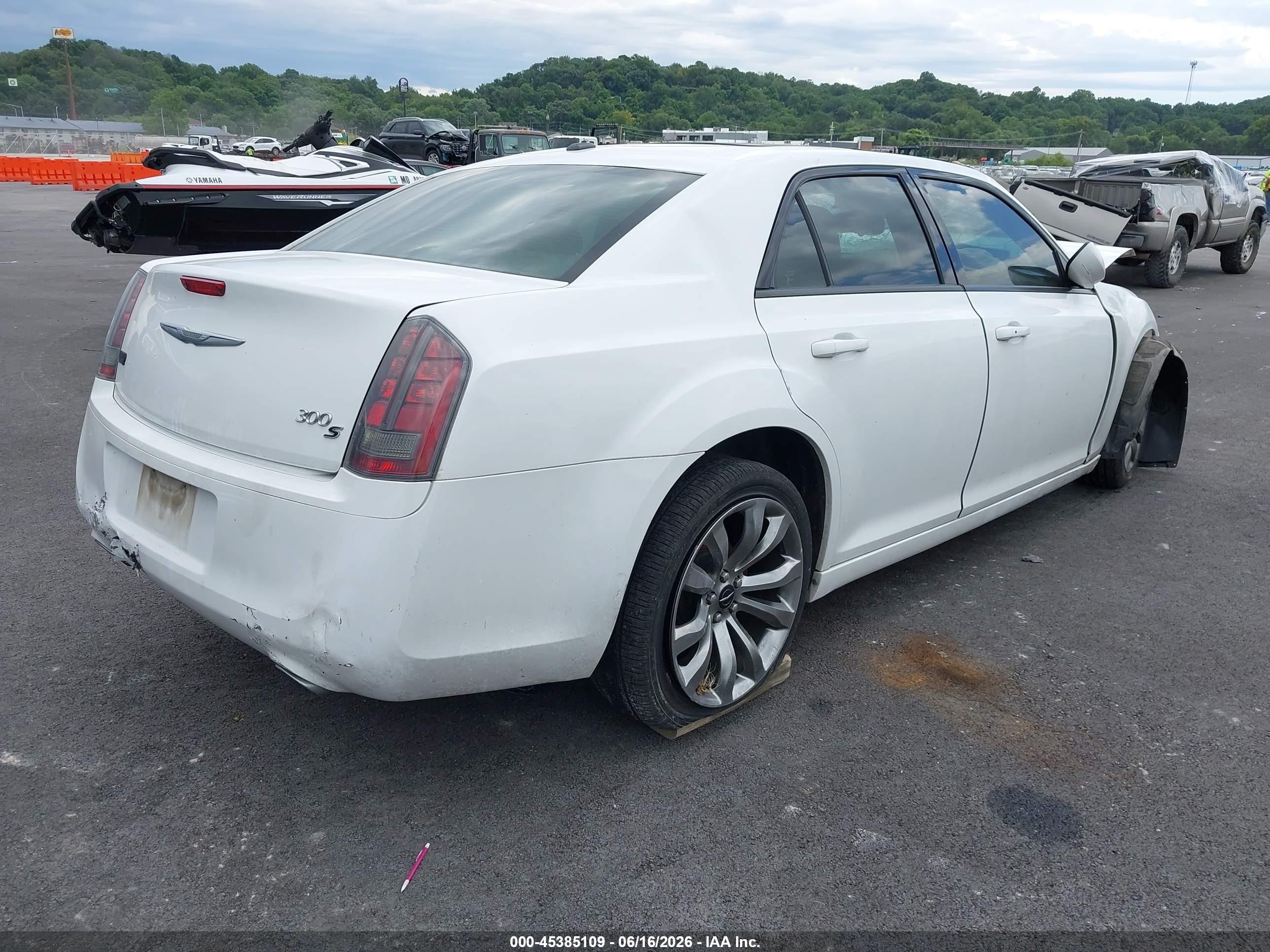 2014 Chrysler 300 300s White vin: 2C3CCABG7EH380207