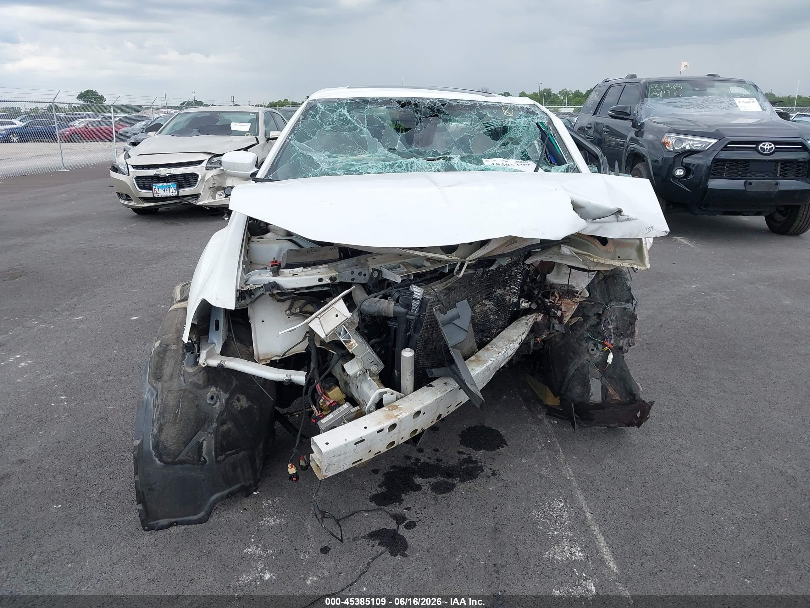 2014 Chrysler 300 300s White vin: 2C3CCABG7EH380207