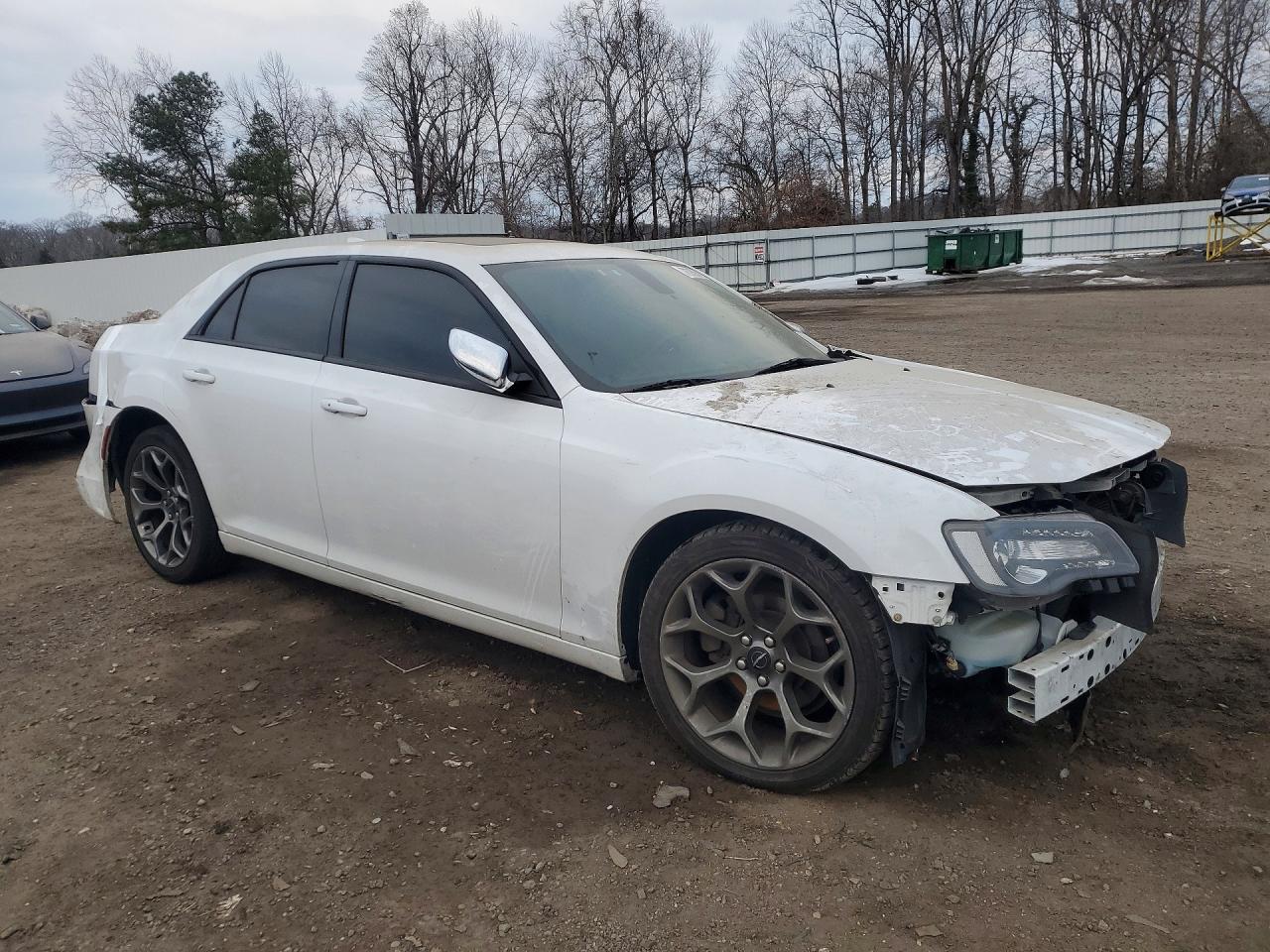 2015 Chrysler 300 S White vin: 2C3CCABG7FH786862