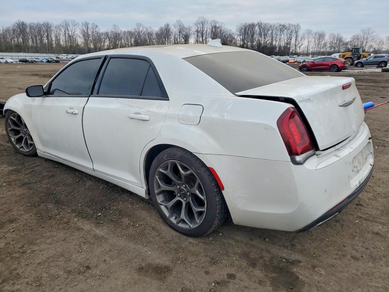 2015 Chrysler 300 S White vin: 2C3CCABG7FH786862