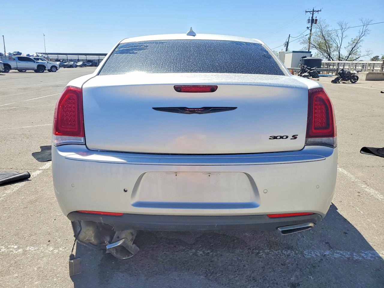 2022 Chrysler 300 S Silver vin: 2C3CCABG7NH236401