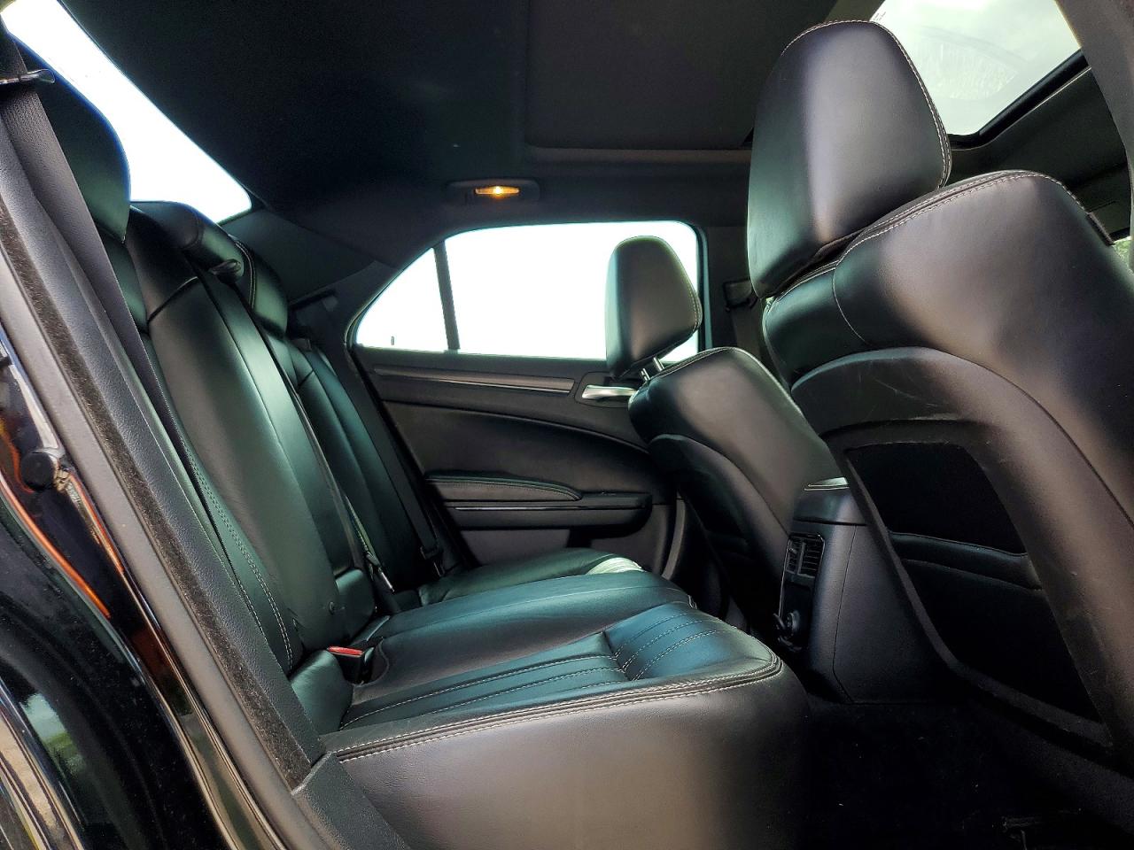 2013 Chrysler 300 S Black vin: 2C3CCABG8DH714436