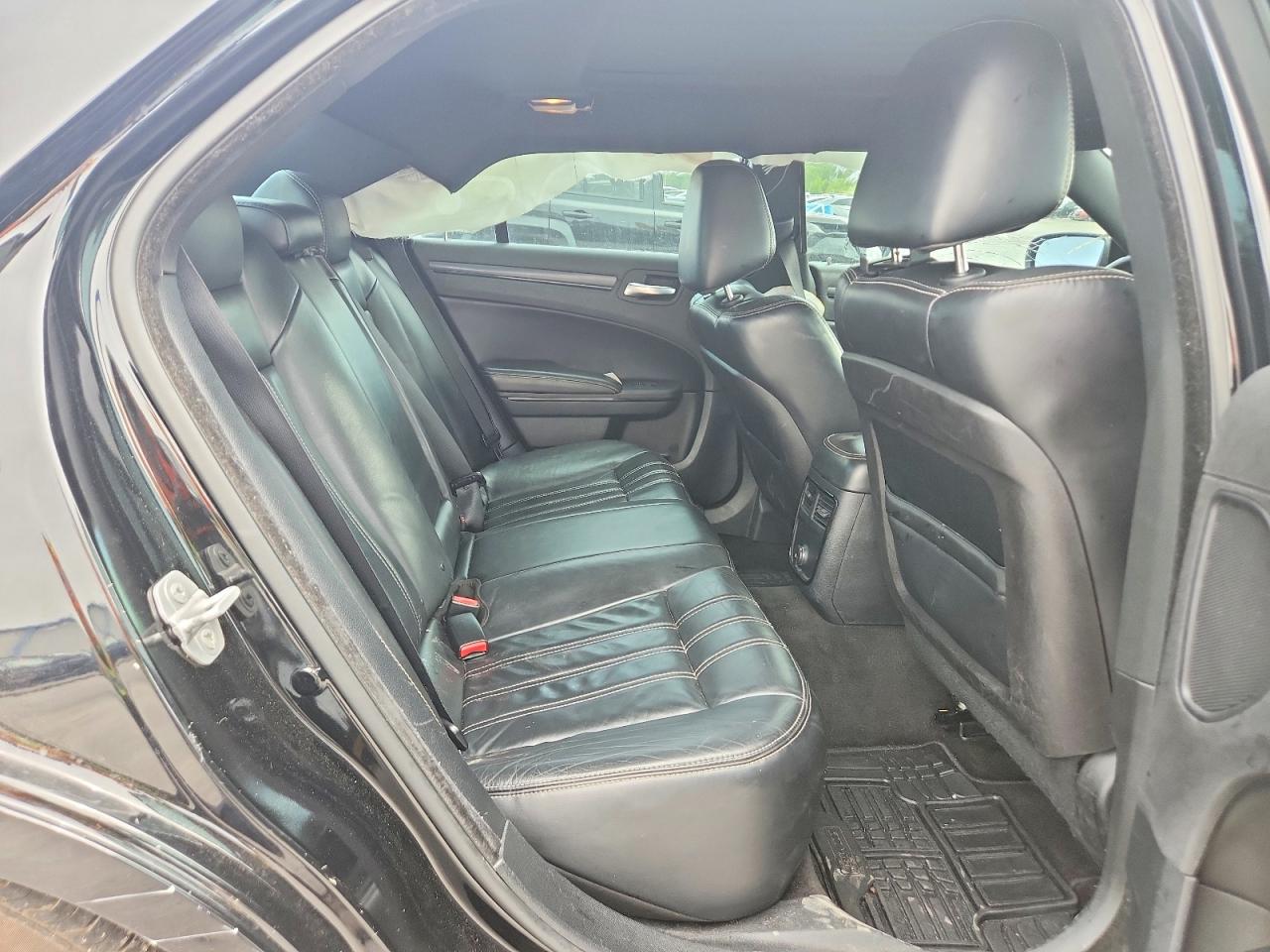 2014 Chrysler 300 S Black vin: 2C3CCABG8EH352500