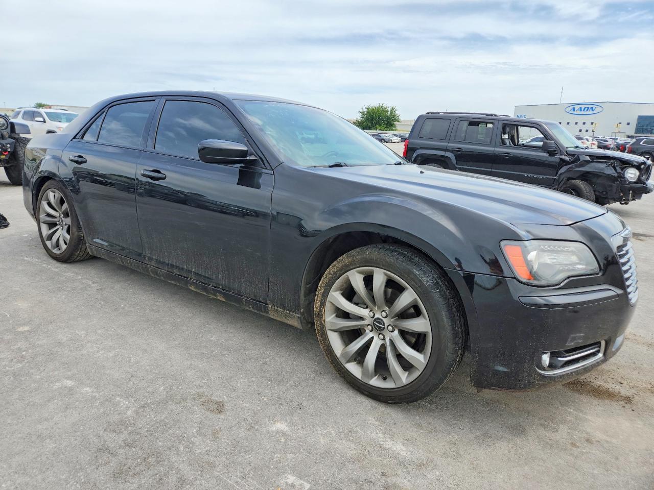 2014 Chrysler 300 S Black vin: 2C3CCABG8EH352500