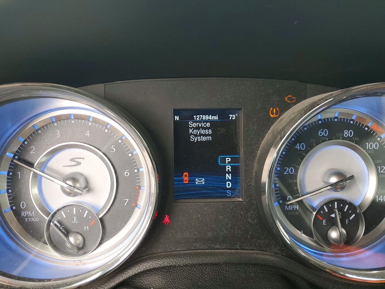 2014 Chrysler 300 S Silver vin: 2C3CCABG8EH361181