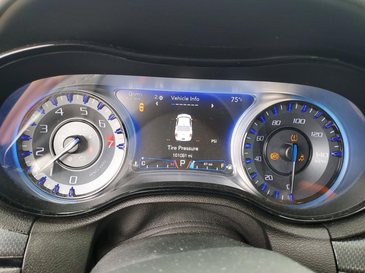 2015 Chrysler 300 S Silver vin: 2C3CCABG8FH872634